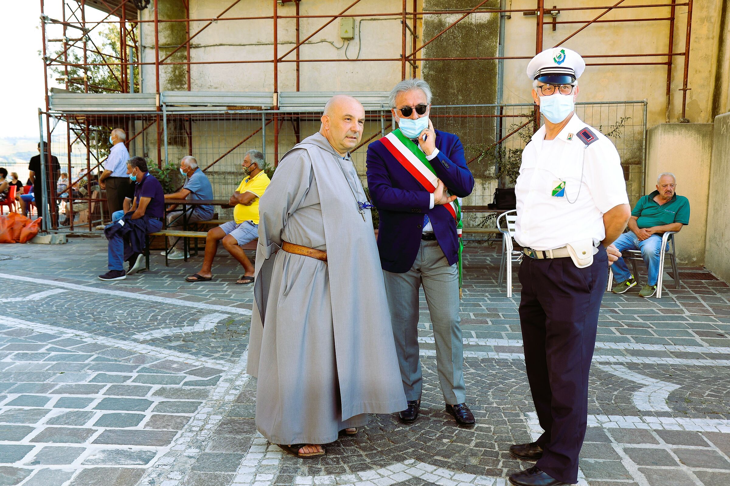 Aspettando S.E il Vescovo!