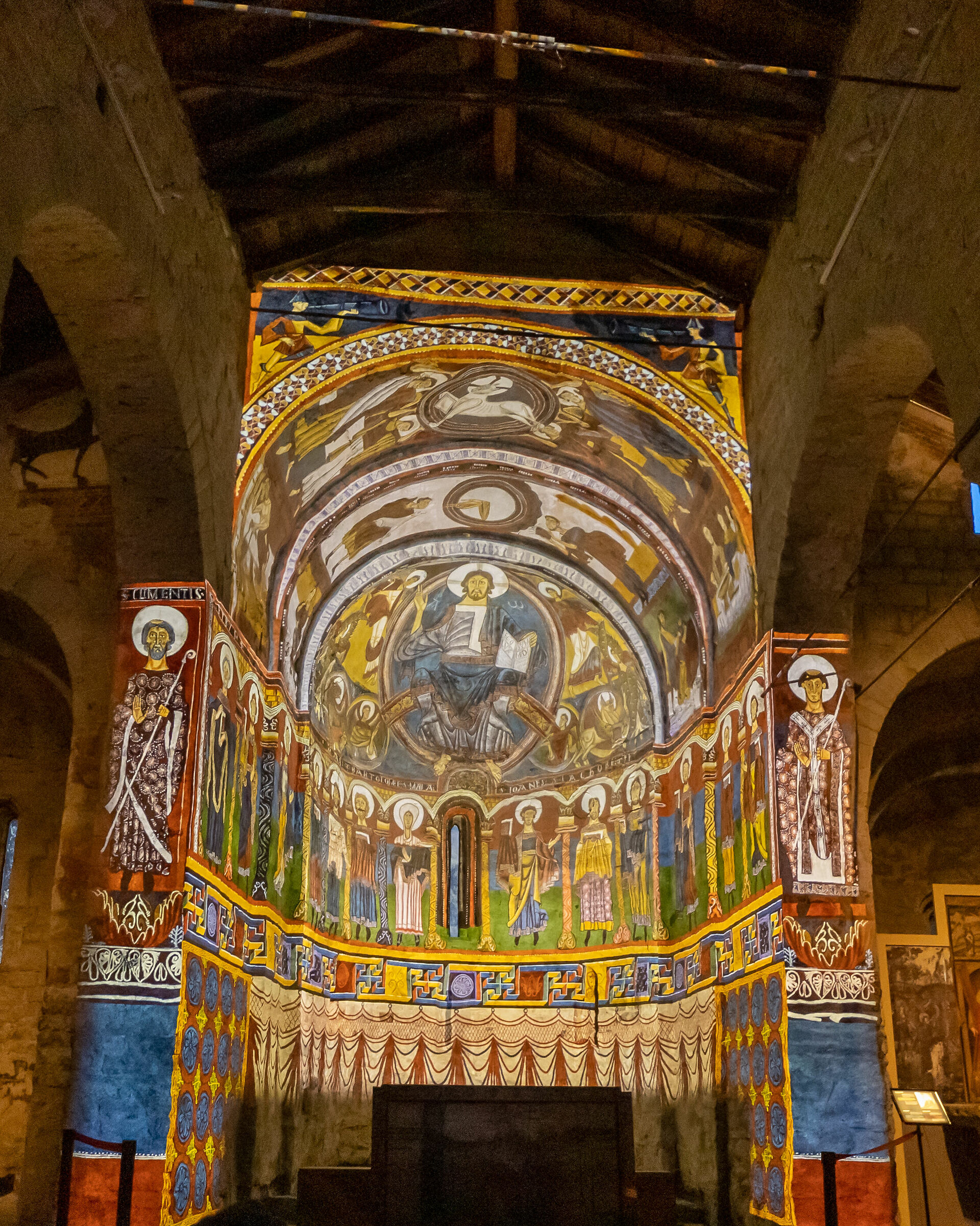 Proiezioni: il romanico catalano, antenato del cubismo