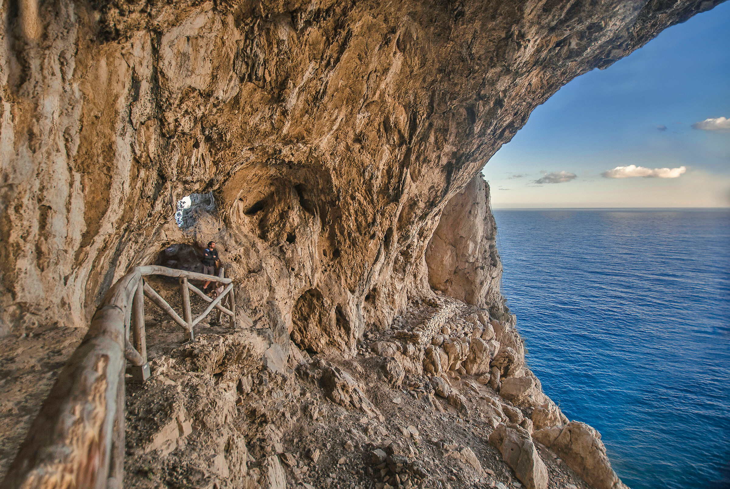 Grotta dei Falsari _ Noli.