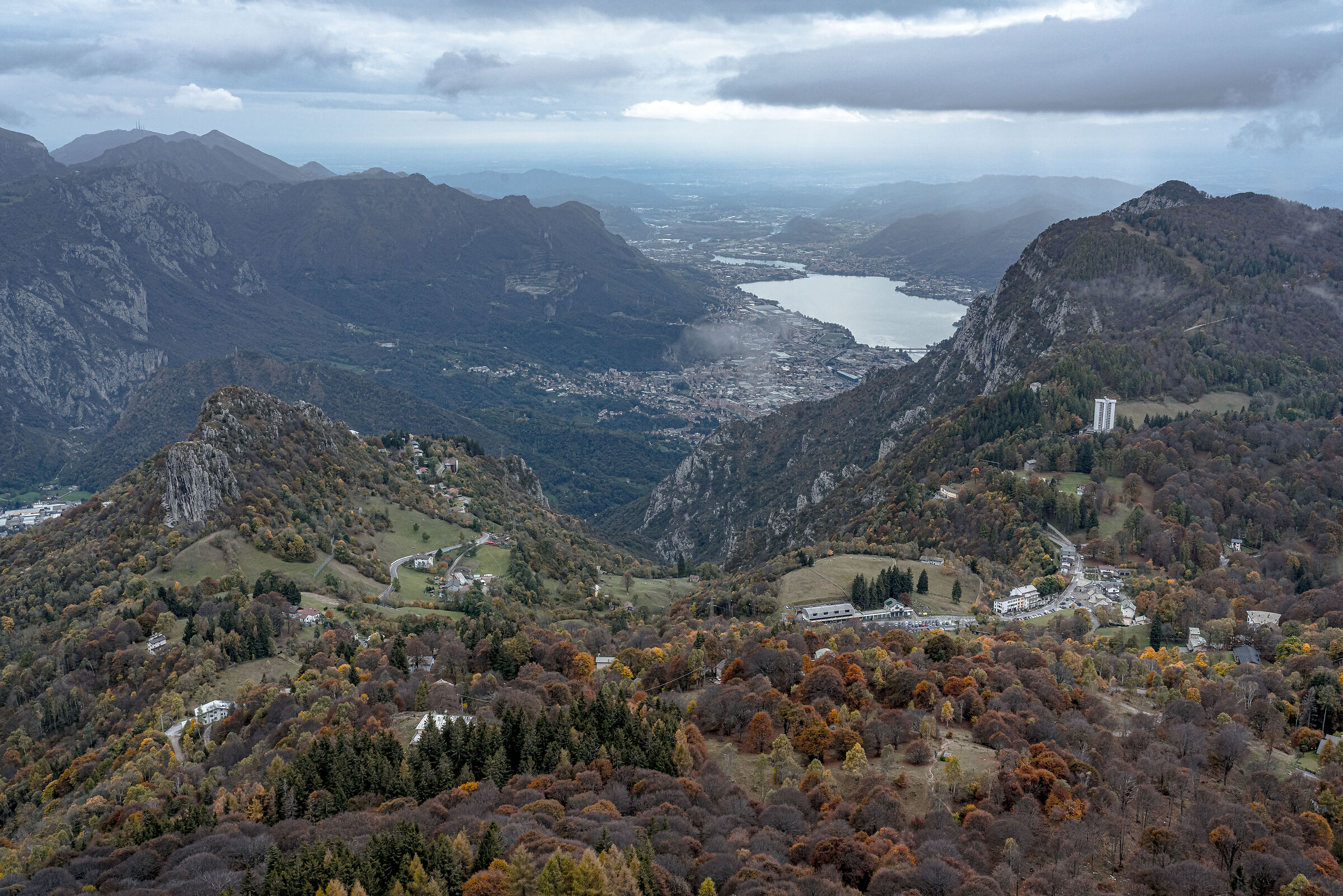 Piani Resinelli from the path to the Grignetta