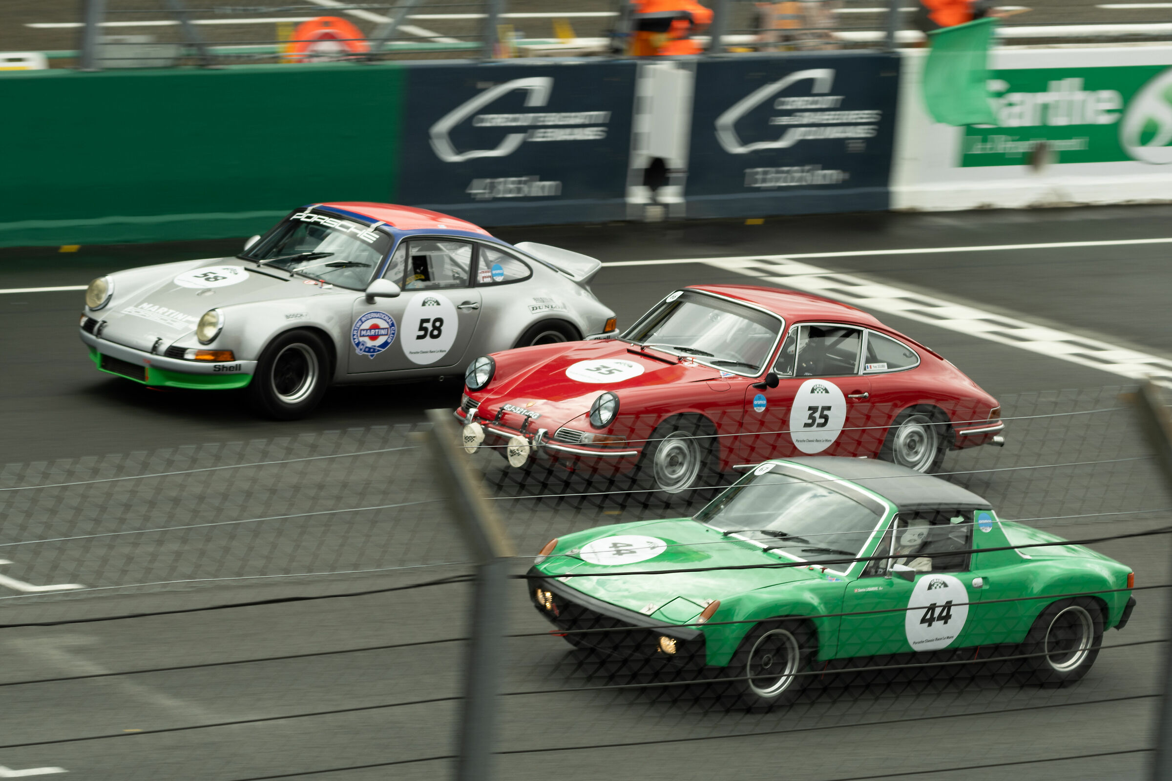 Porsche come se piovesse (e infatti ha piovuto...)