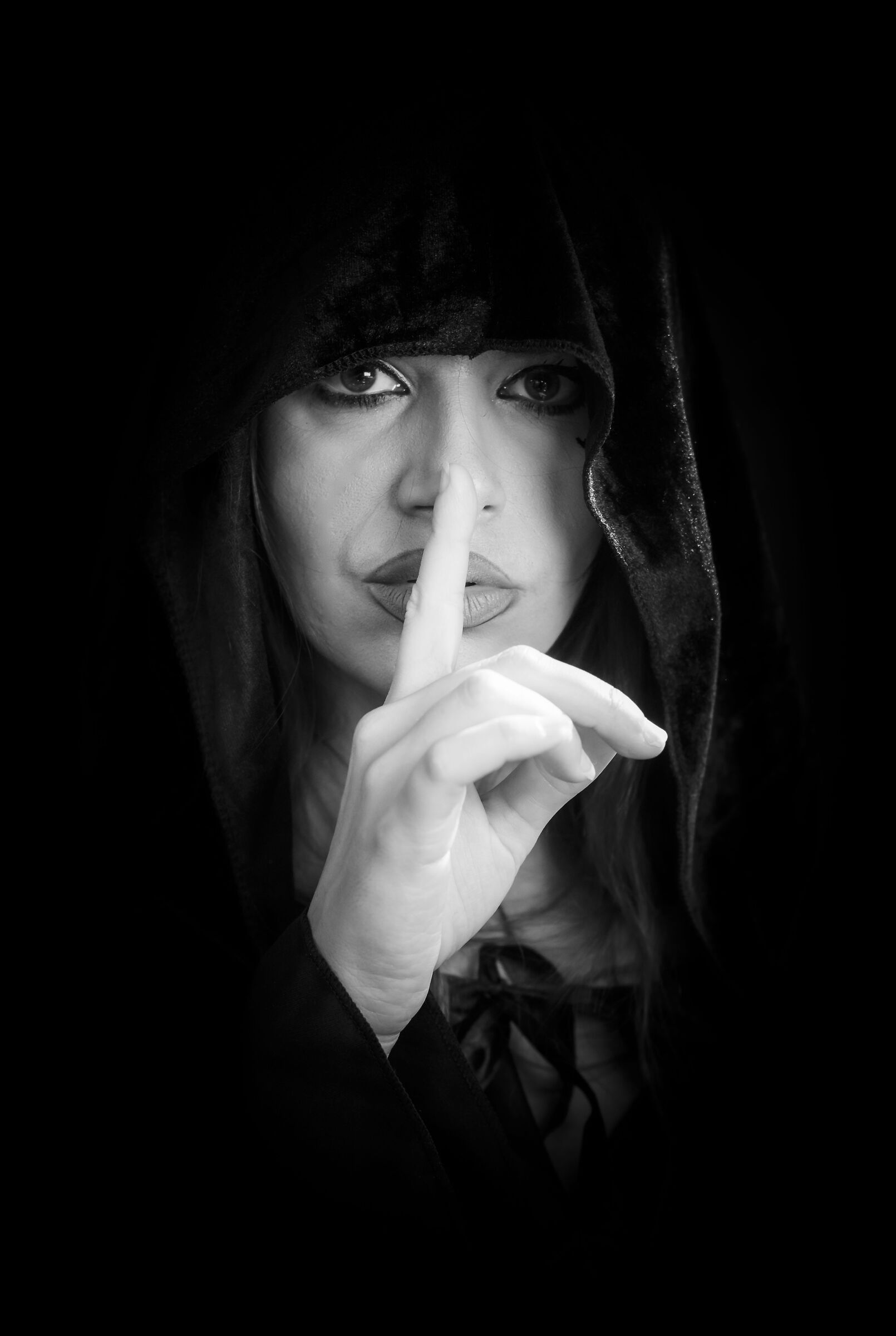 In the Darkness Valentina