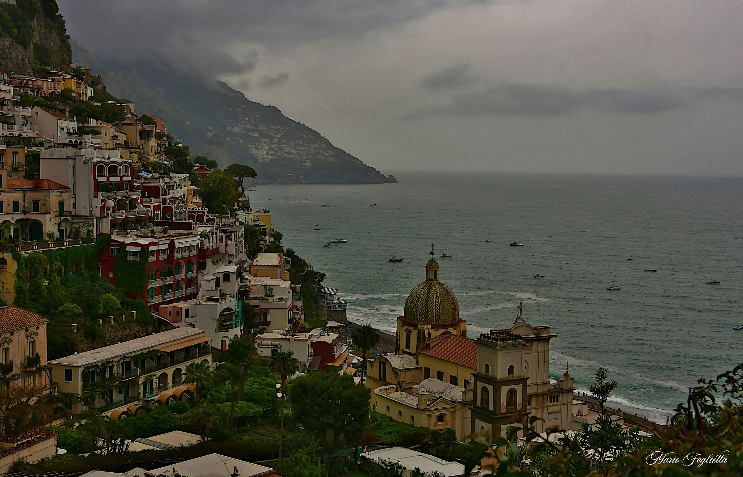 Rainy air in Positano