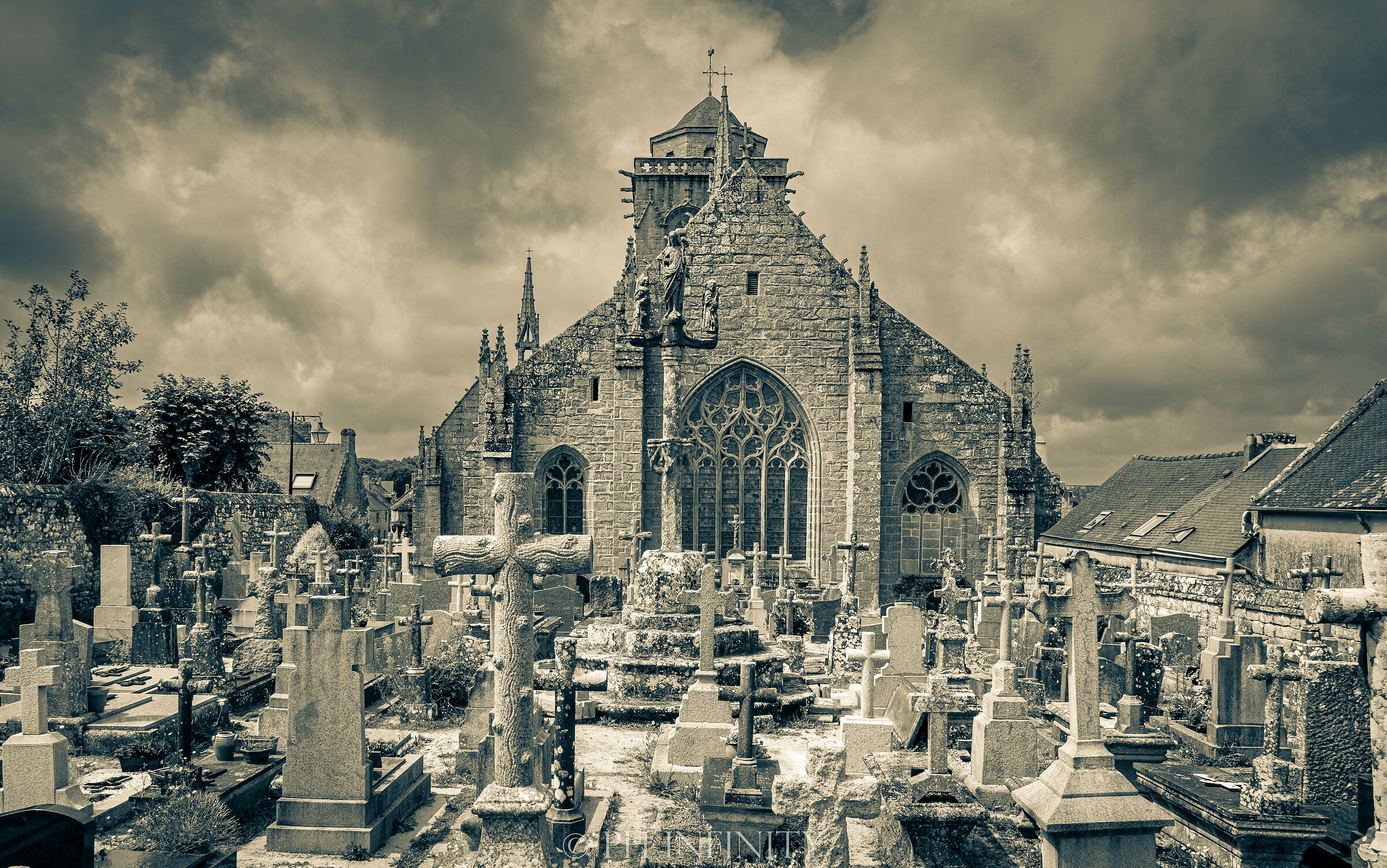 Locronan