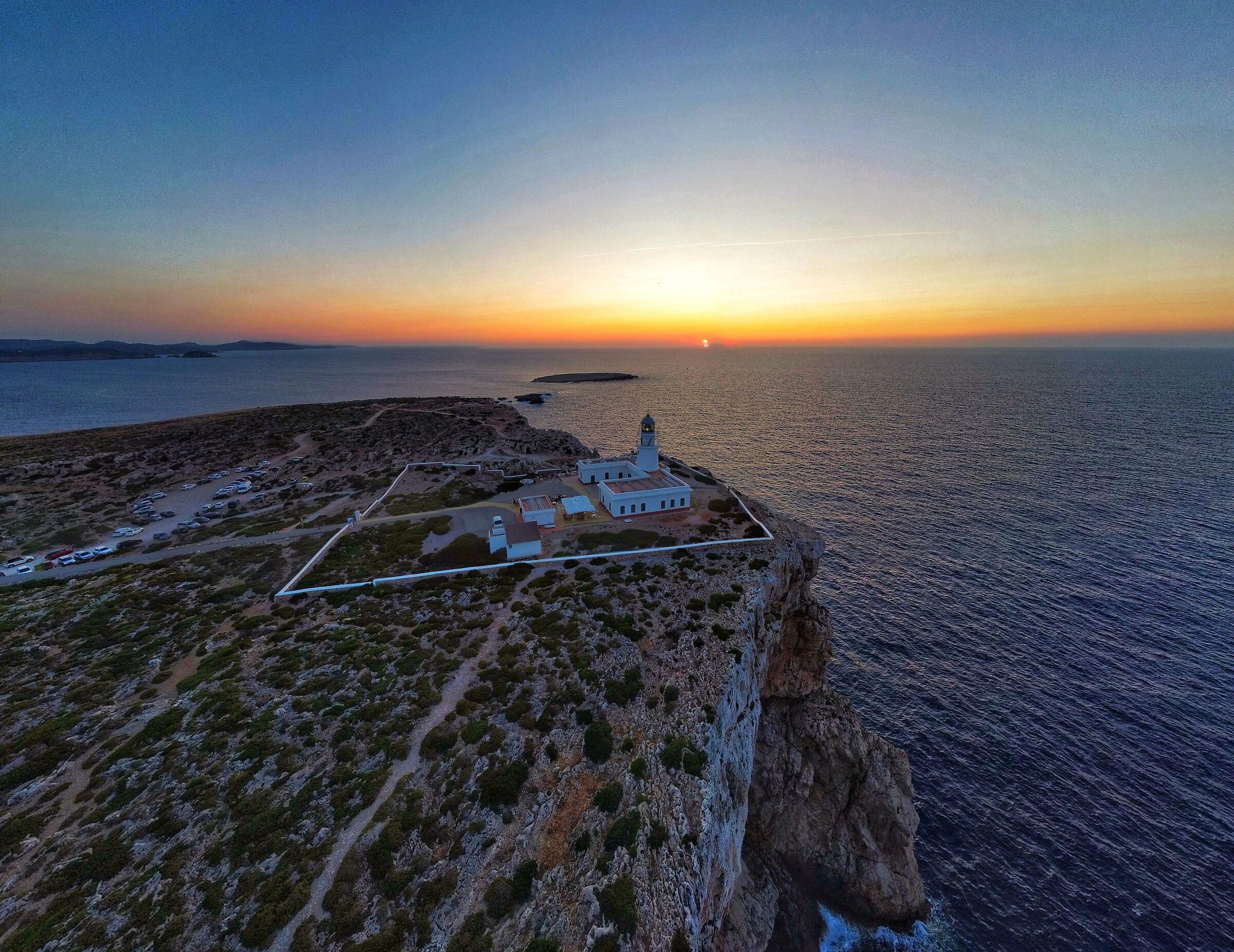 Flying to the lighthouse.