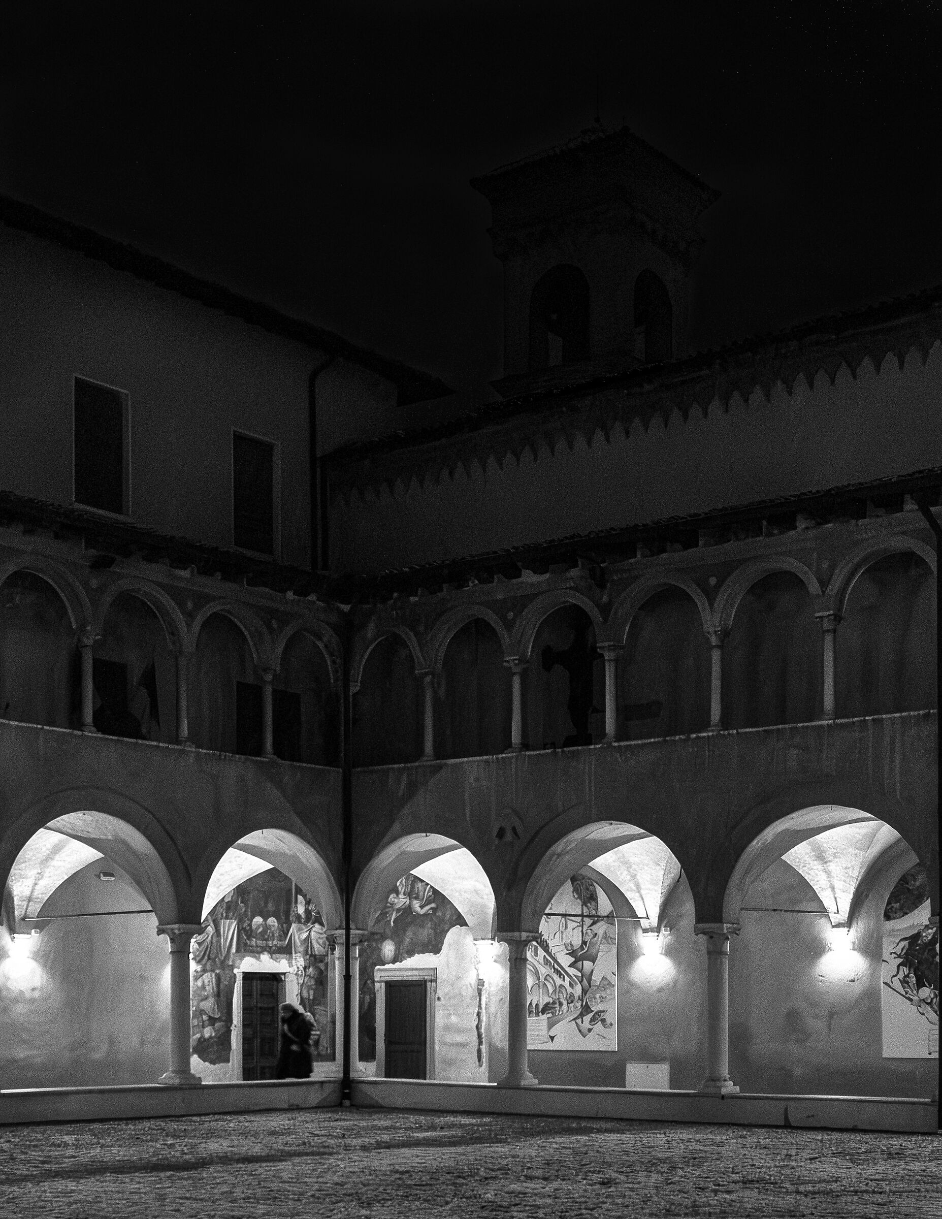 Una notte nel chiostro