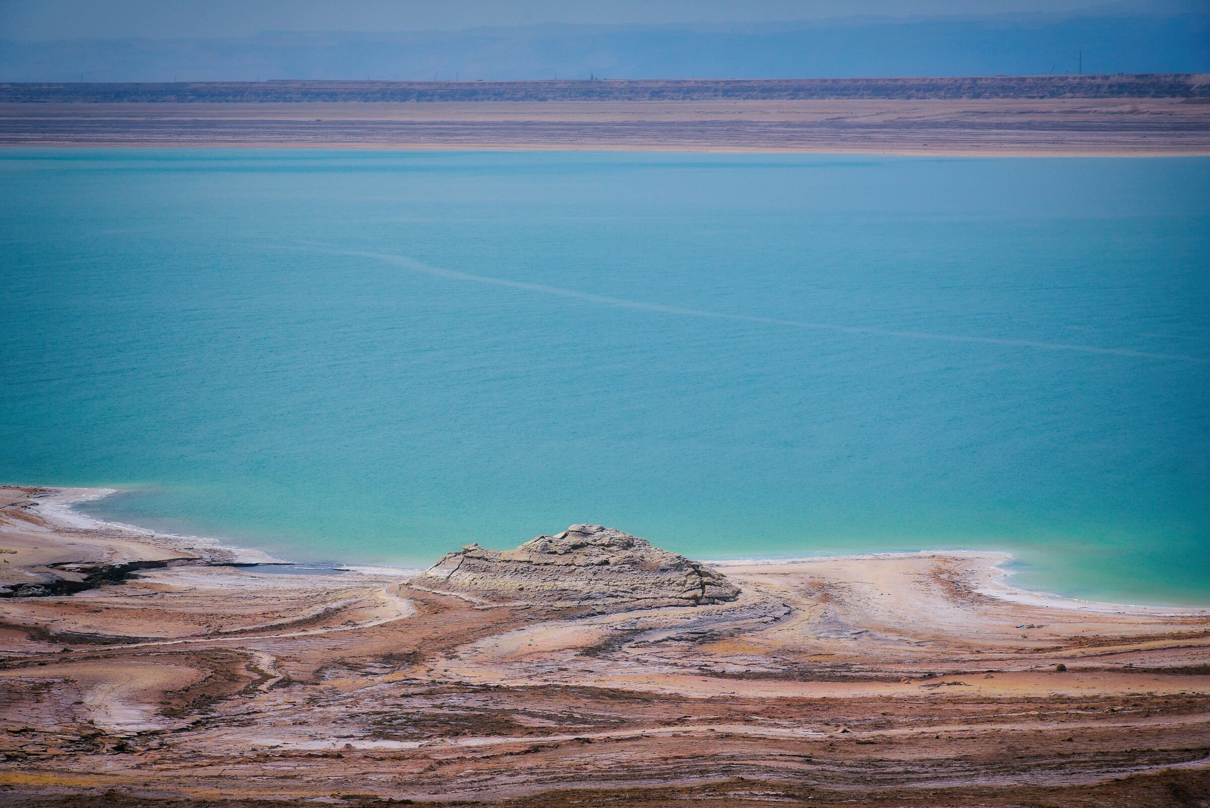 The contrasts of the Dead Sea