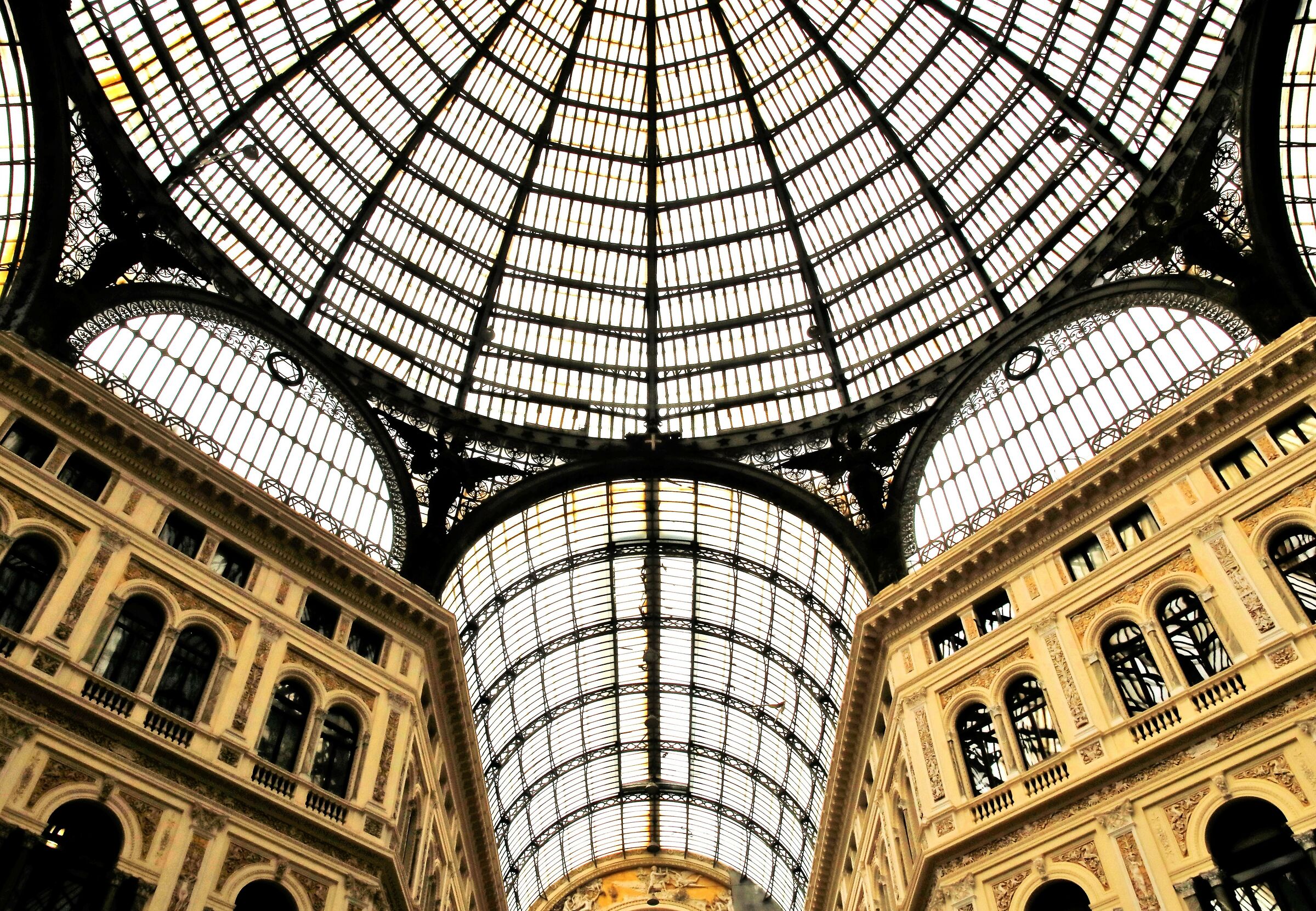 " Galleria Umberto I " Napoli