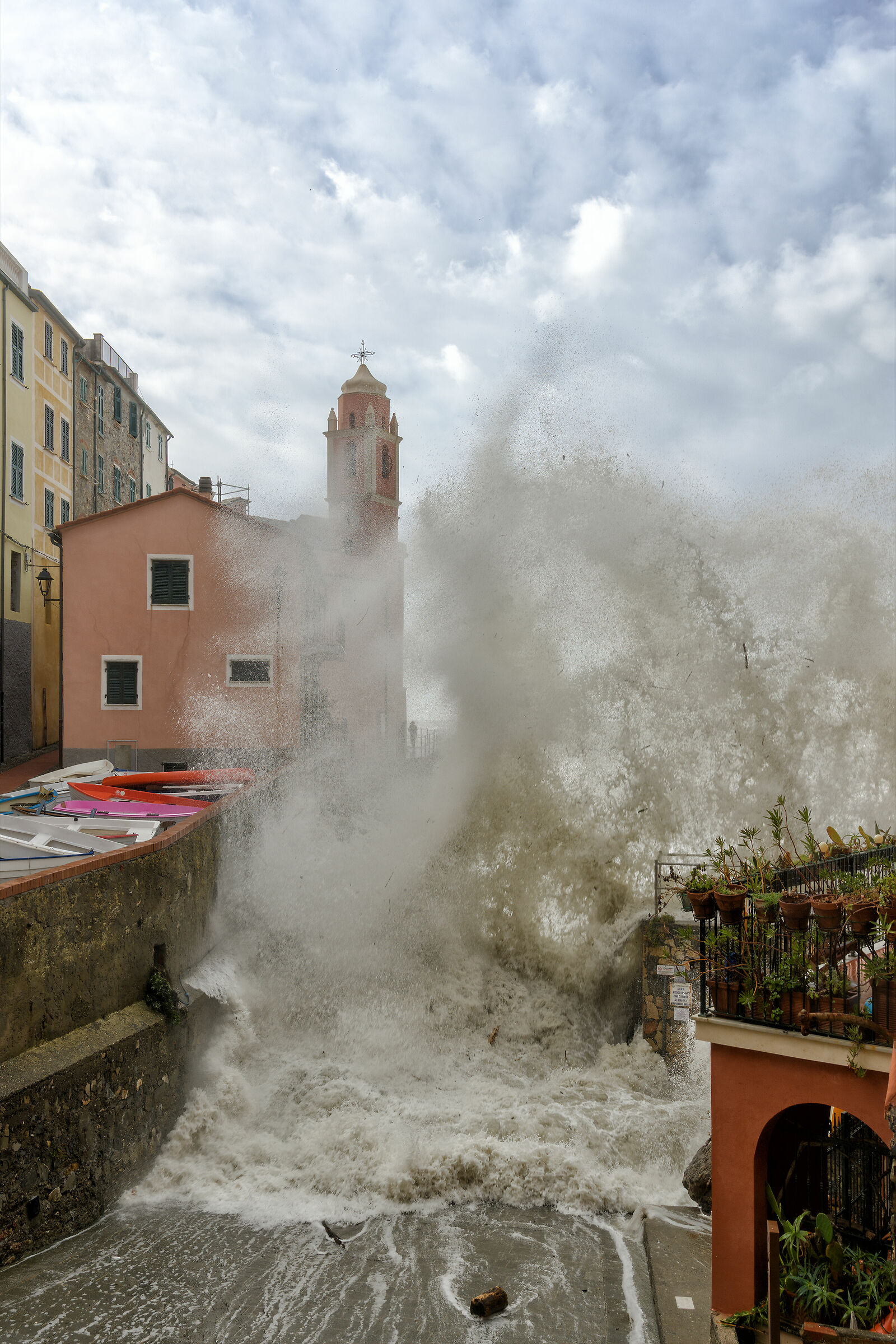 Mareggiata a Tellaro (sp)