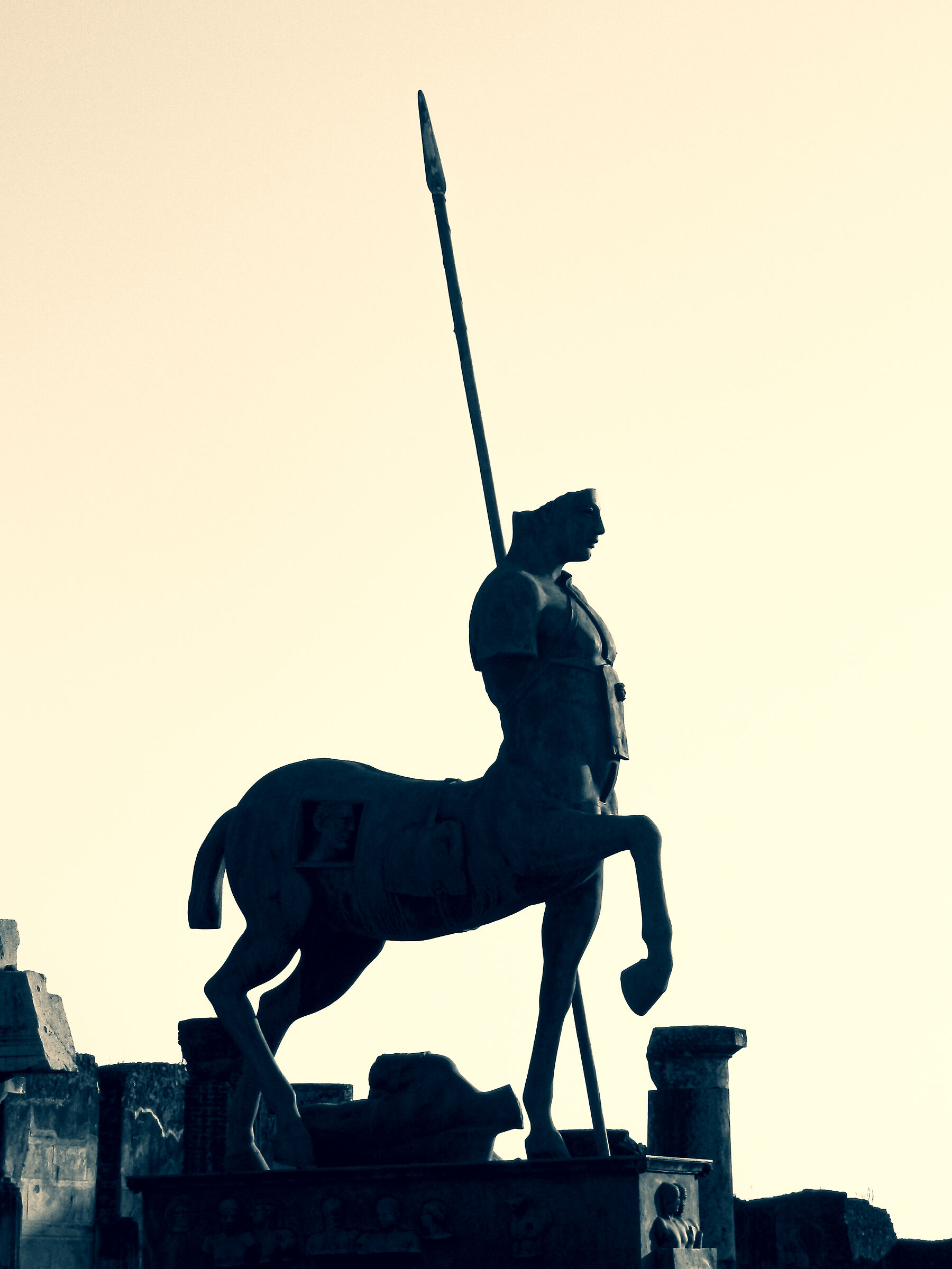 Chirone metafisico a Pompei