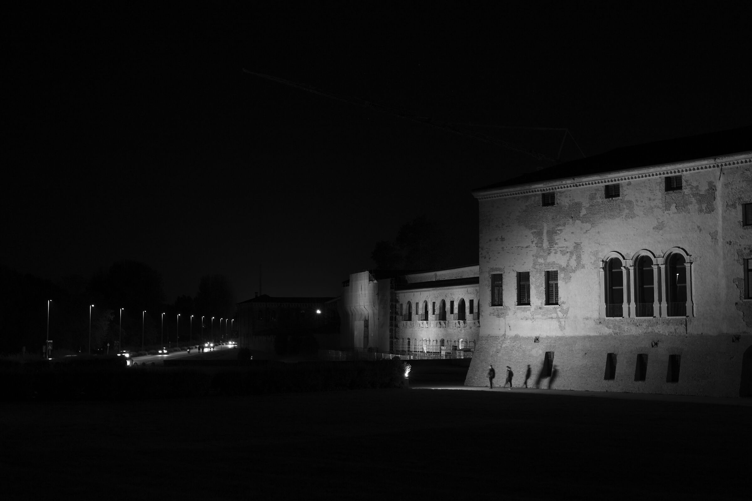 Mantua seen from the cycle path