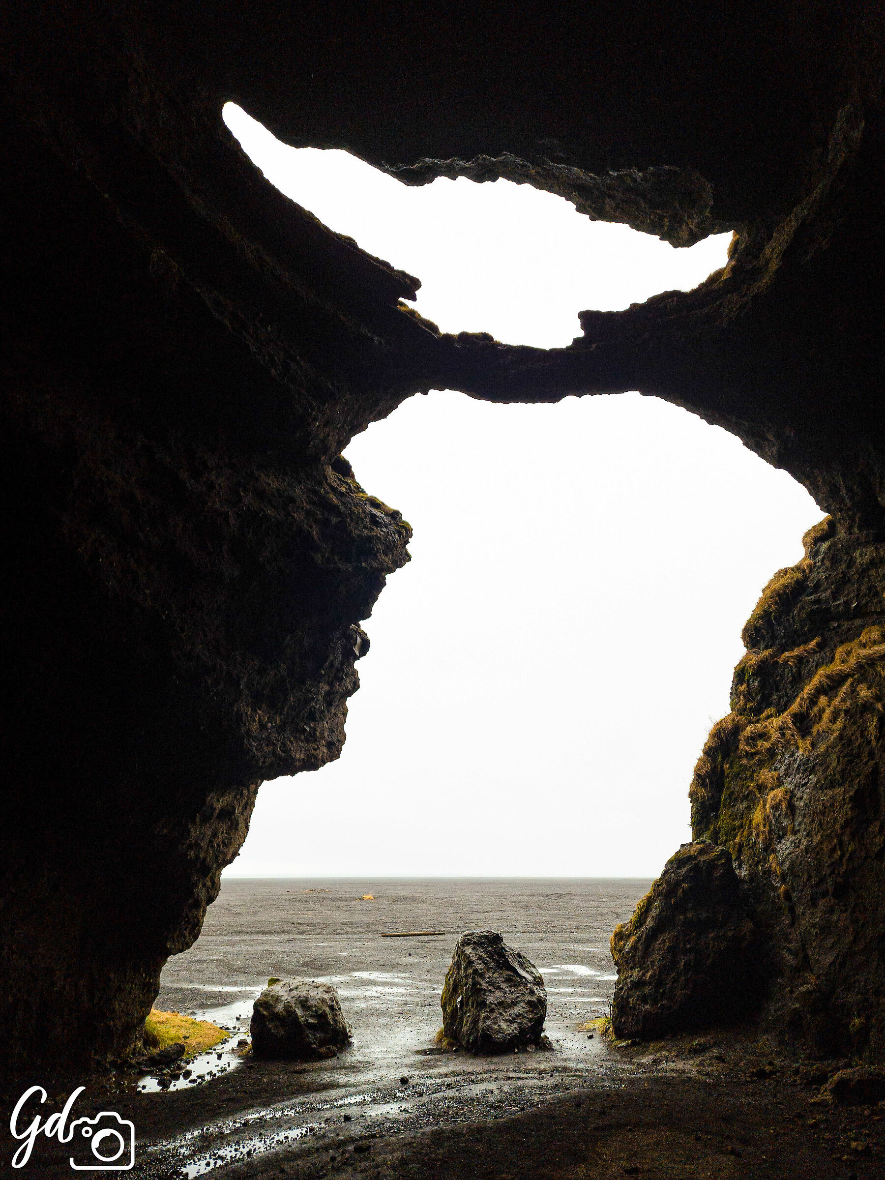 Yoda Cave1