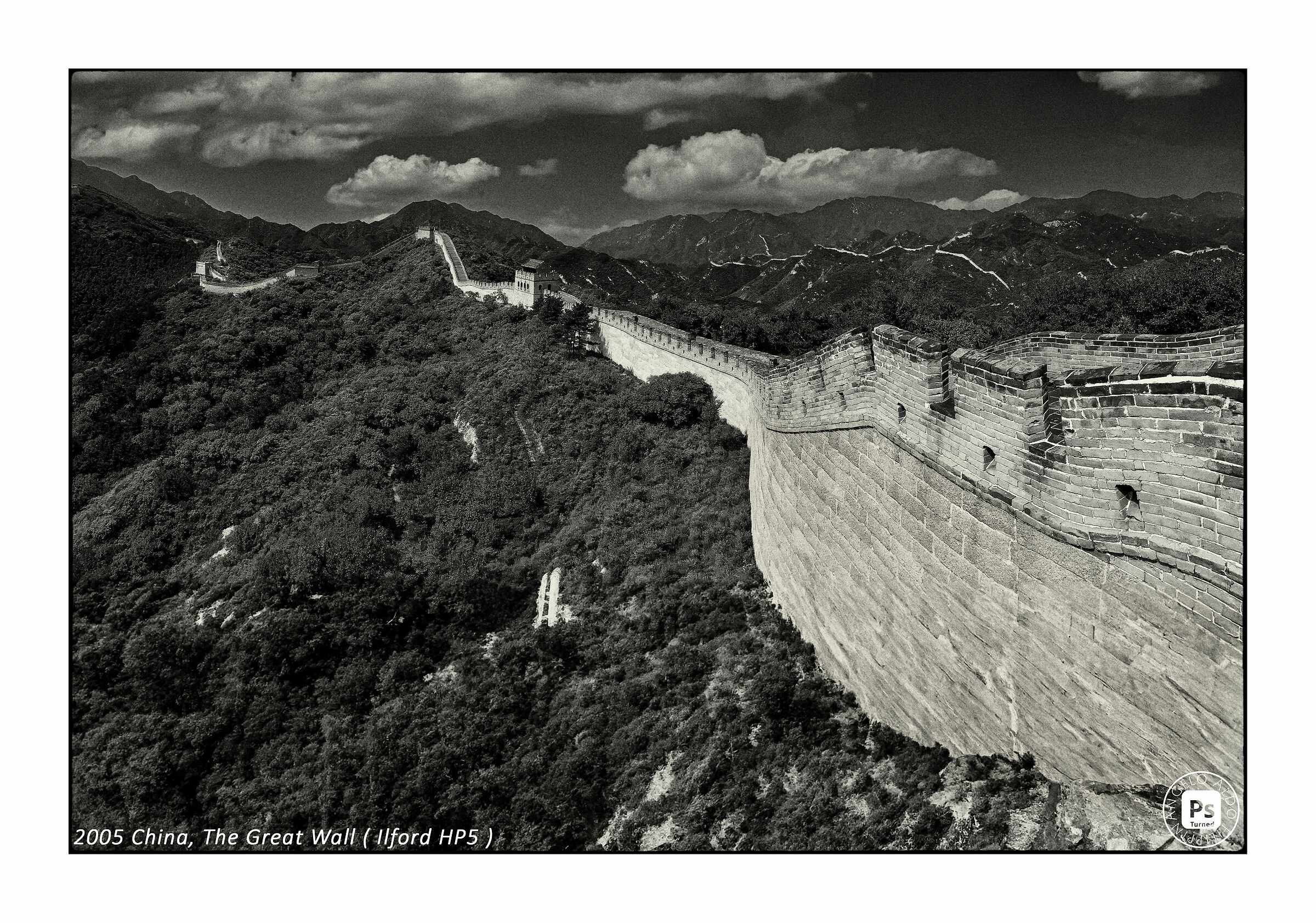 2005 China, The Great Wall ( Ilford HP5 )