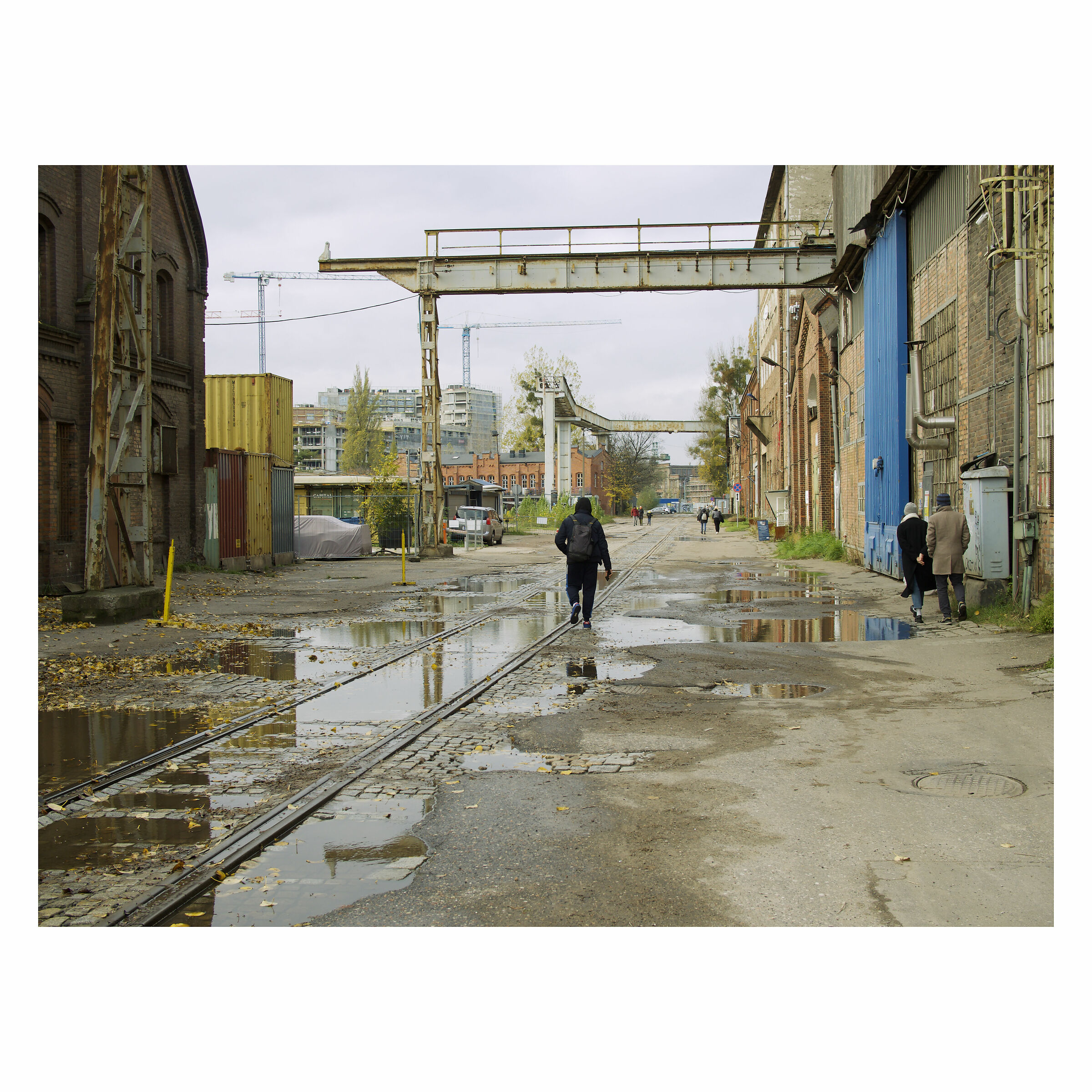 Behind the harbour, 3.