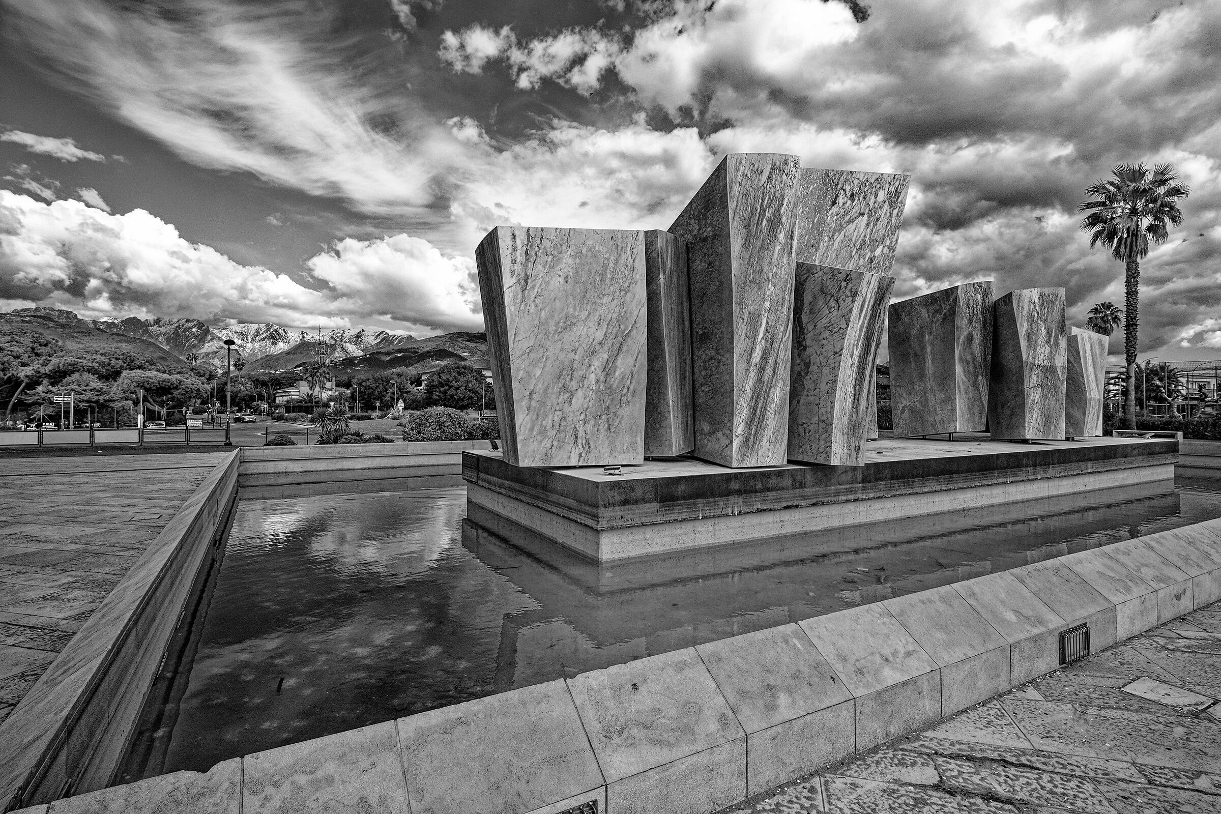 Le Vele di Pino Castagna-Massa-vista 2