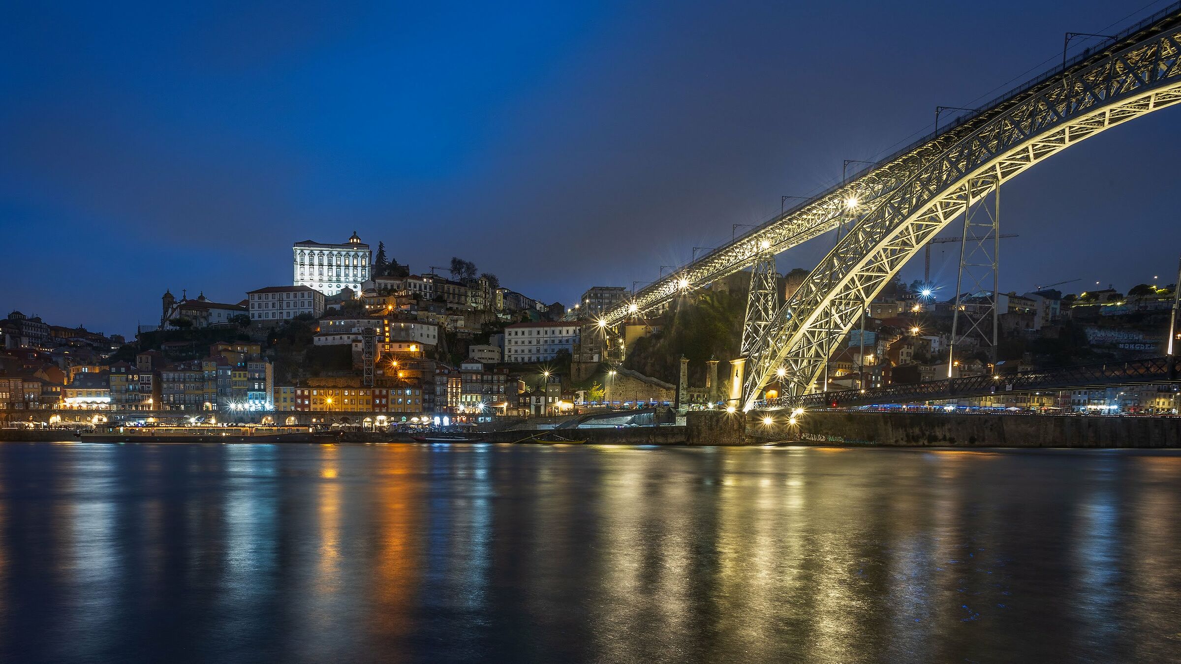 Oporto @ blue hour