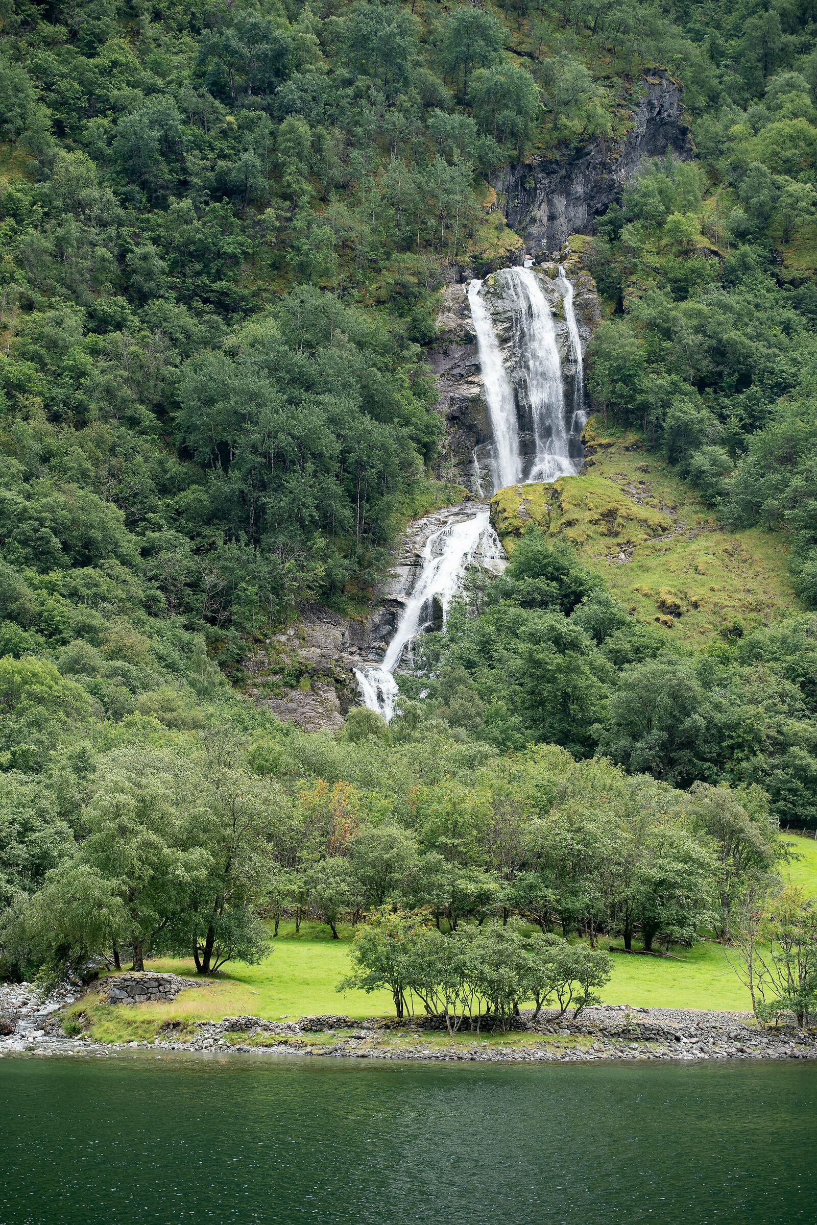 navigando sul Sognefjord