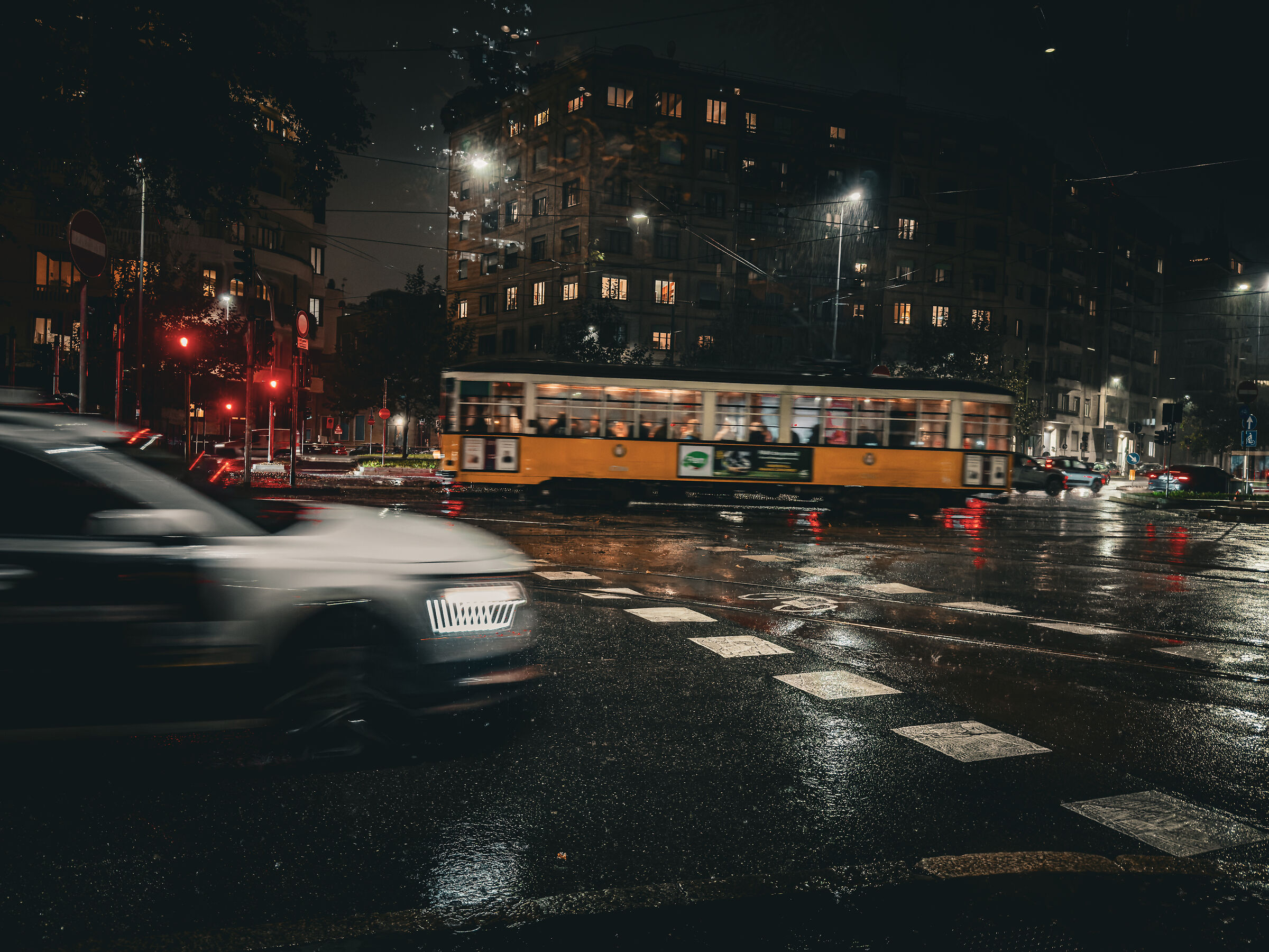 Midnight in Milan after Jazz Concert