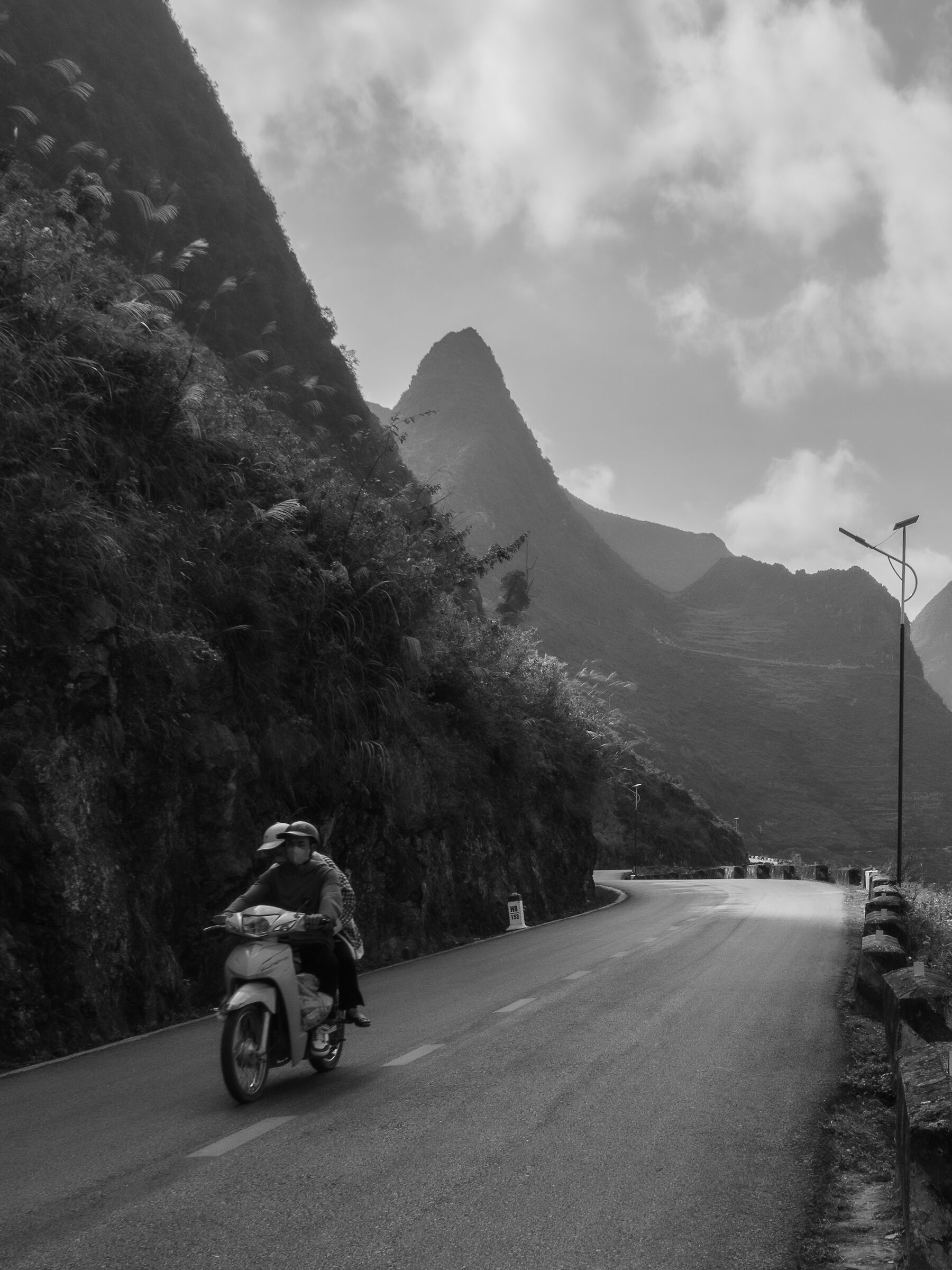 attraversando Ma Pi Leng Pass, Vietnam