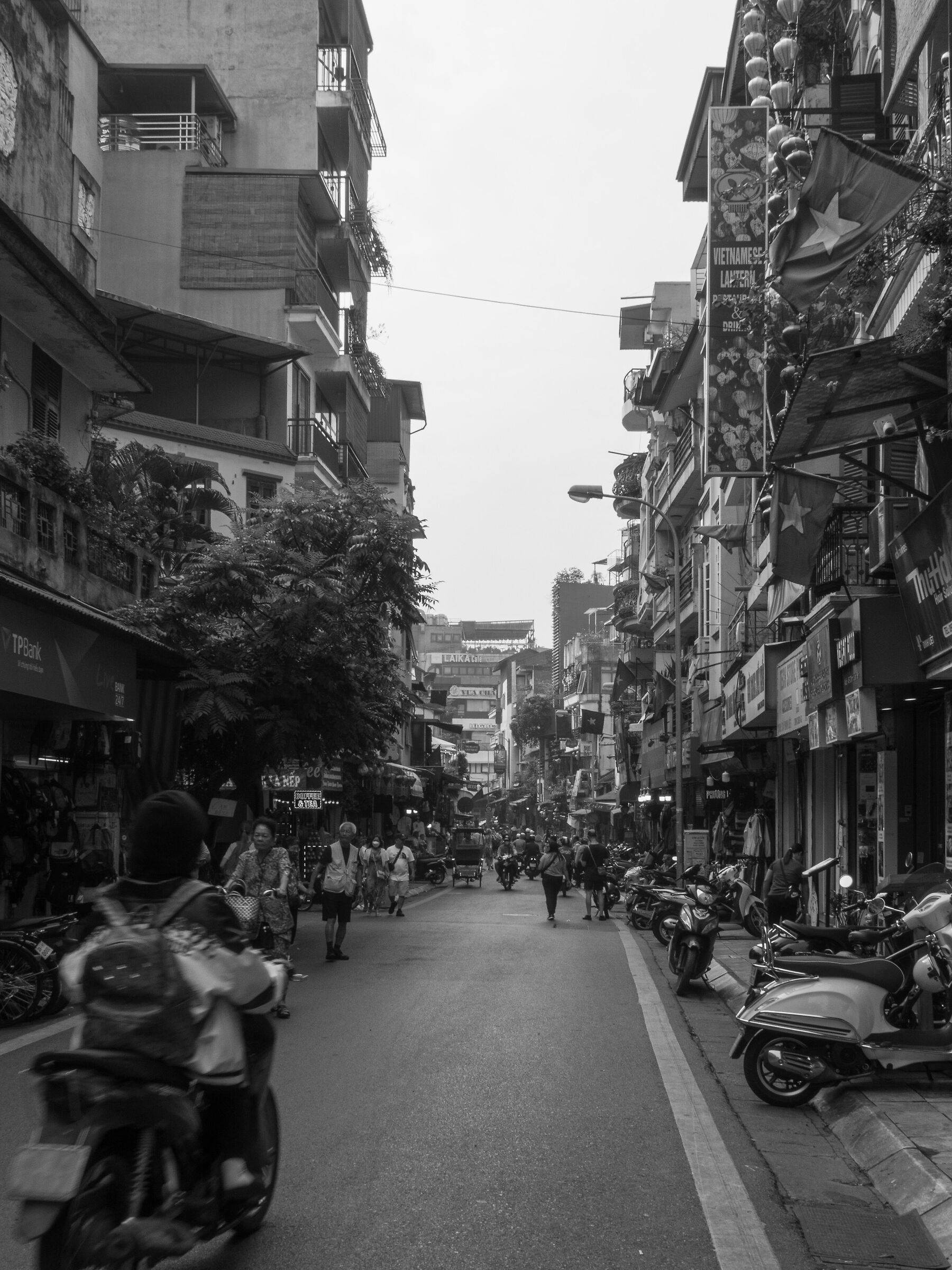 per le strade di Hanoi, Vietnam