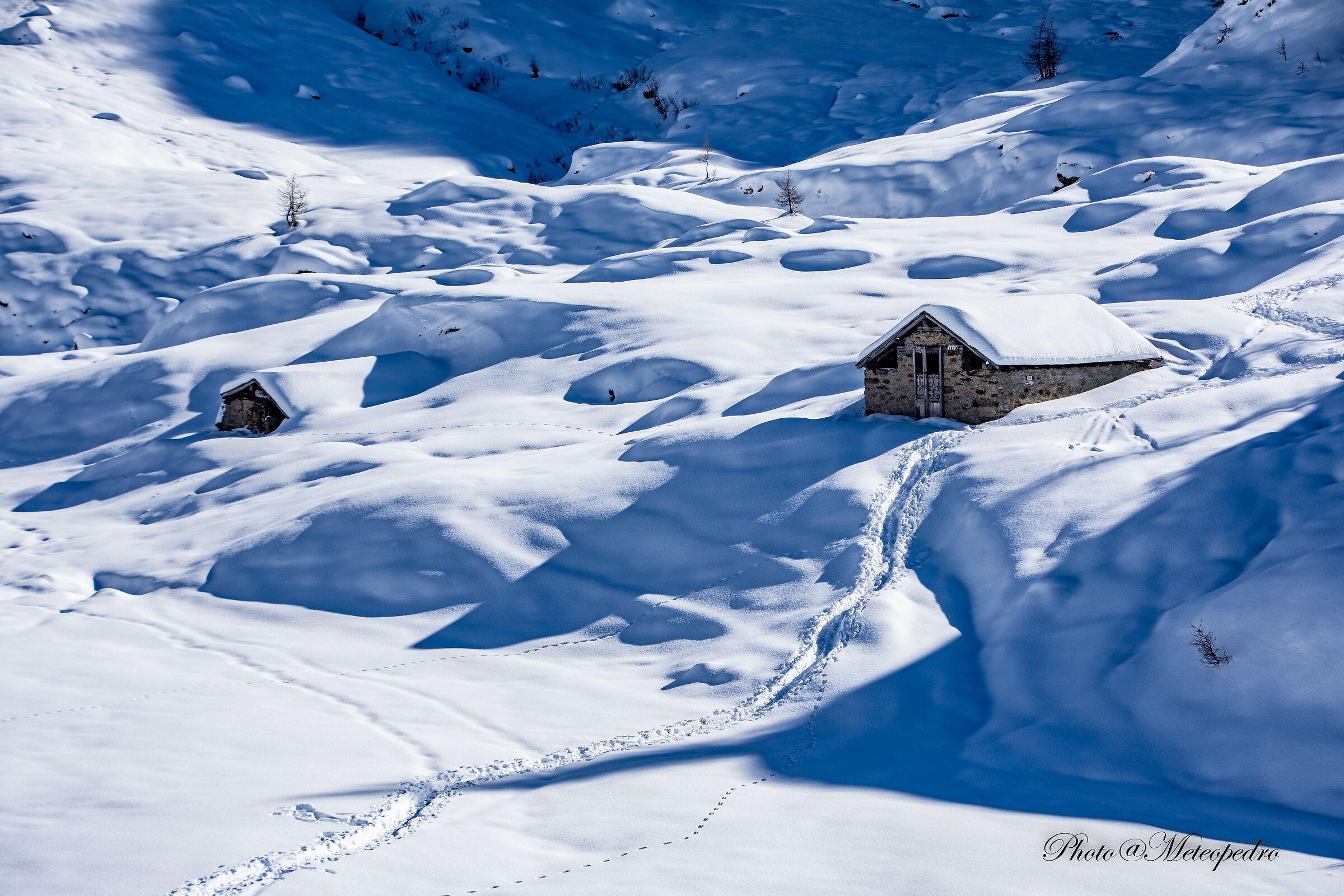 Panoramic view outside the refuge