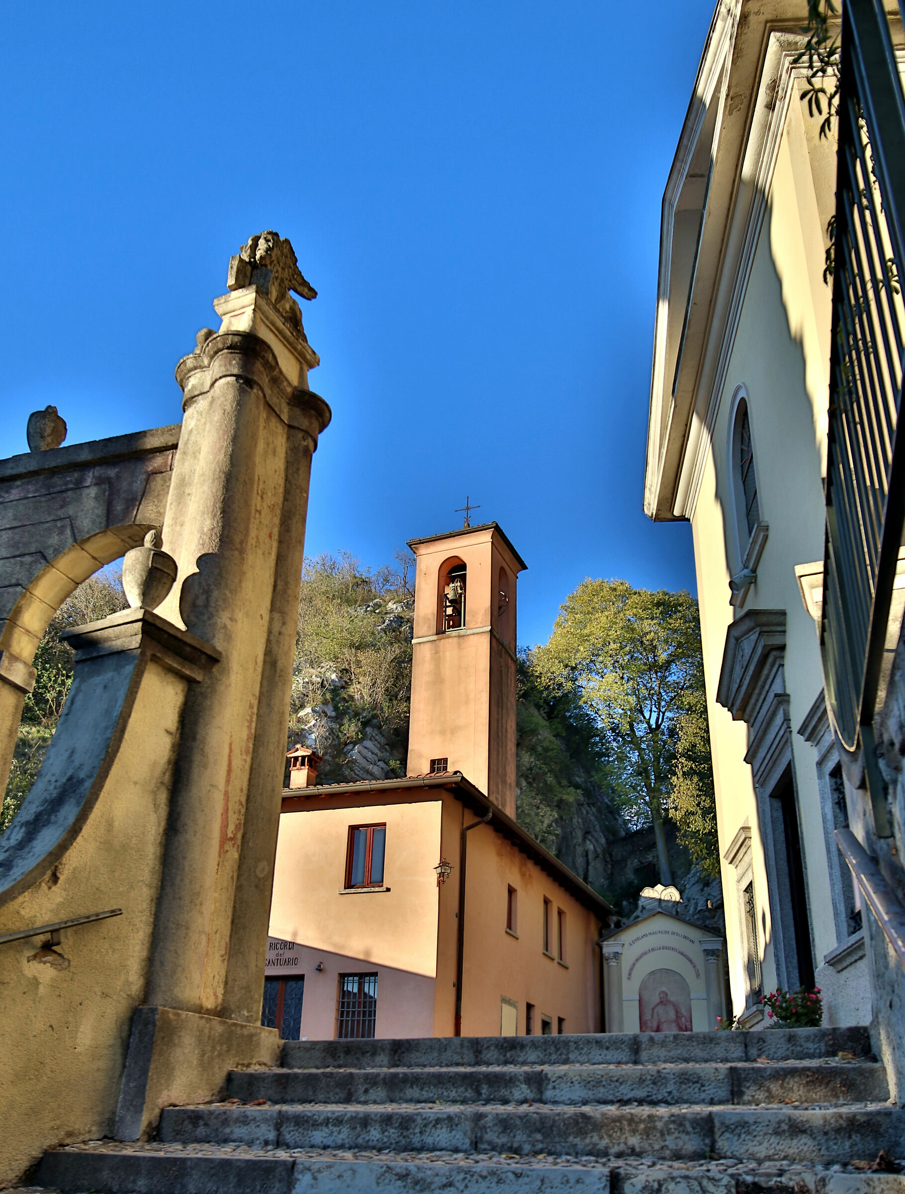 Santuario San Gerolamo..... Vercurago