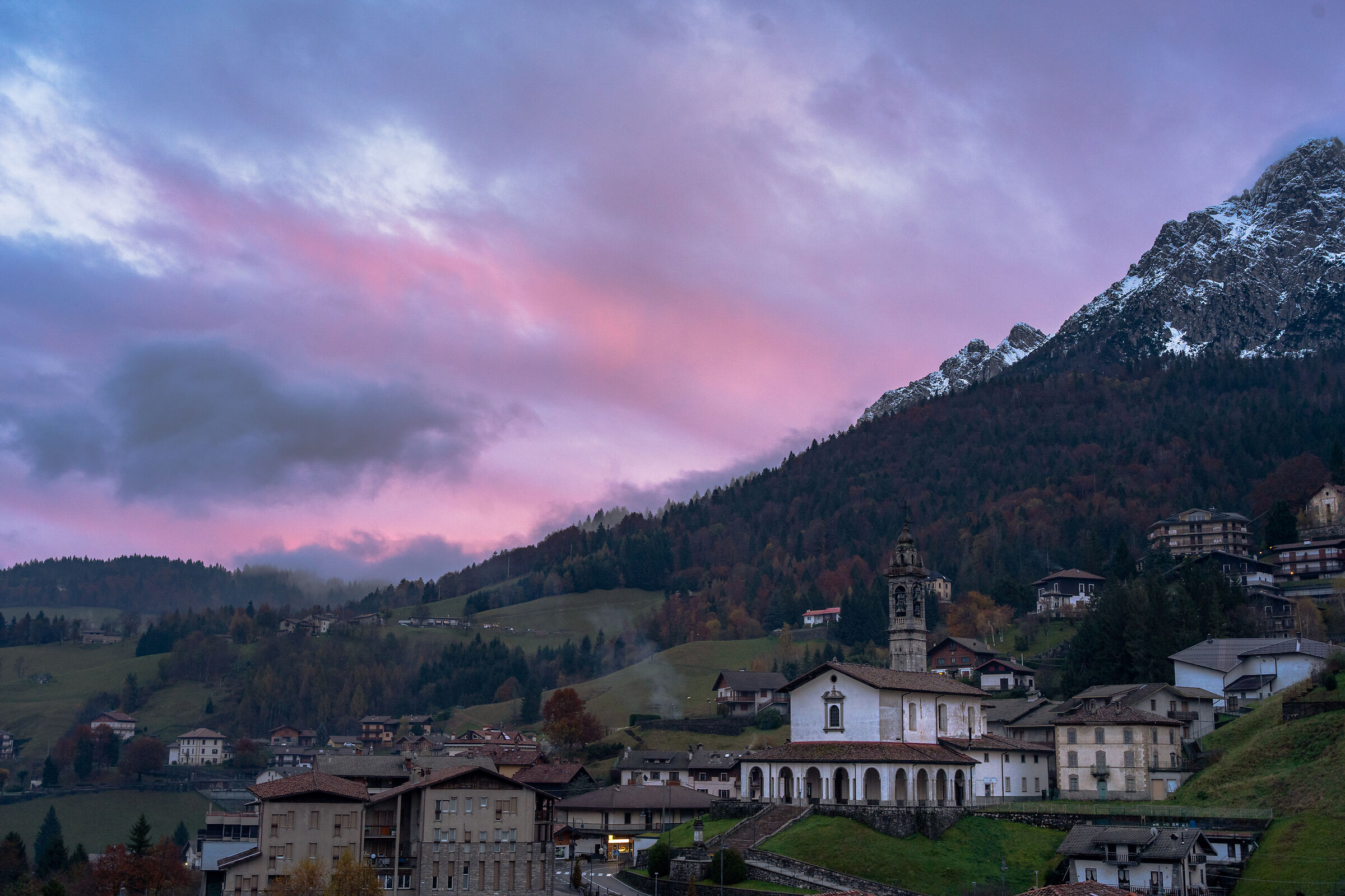 Oltre il Colle al tramonto