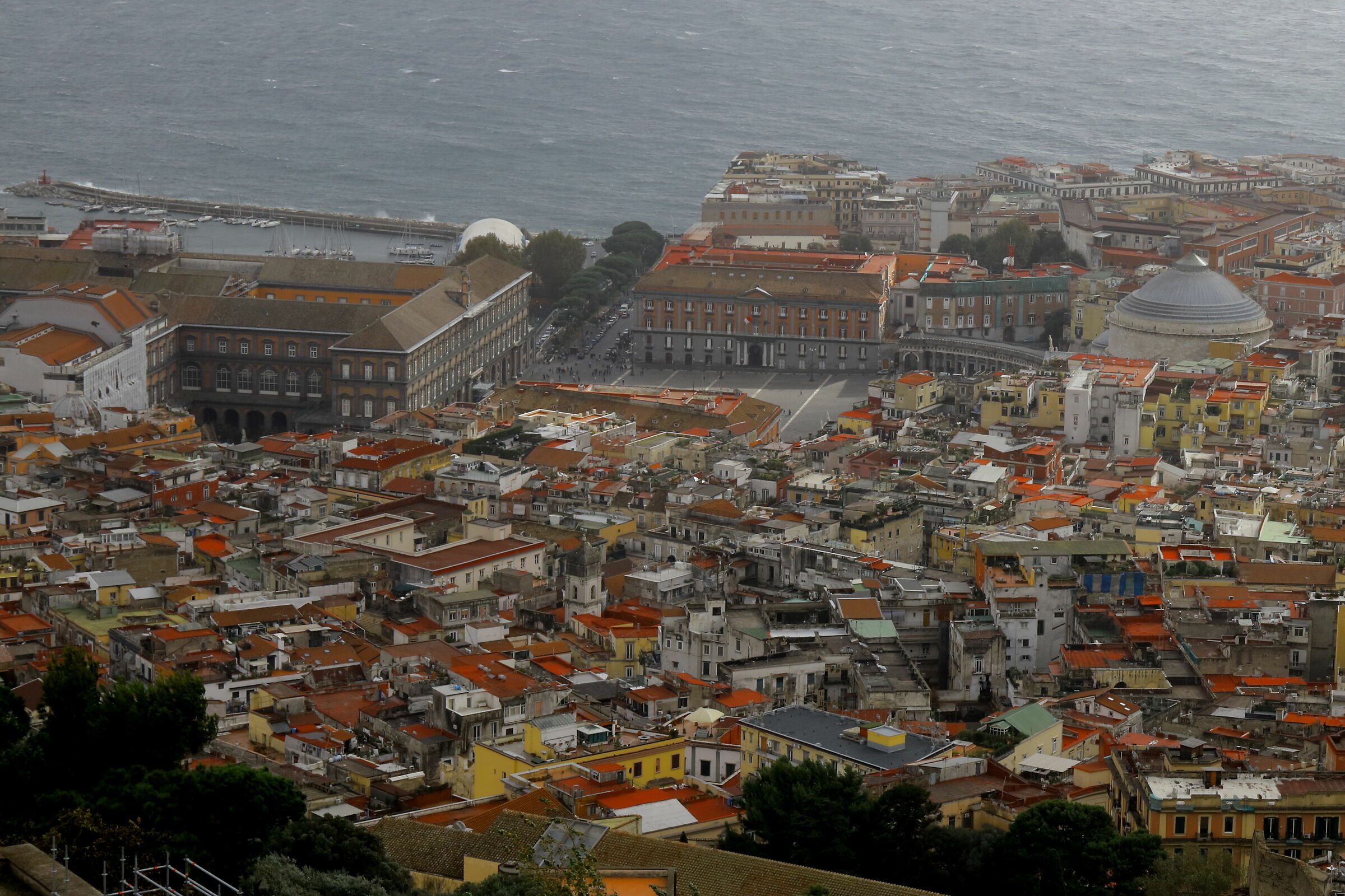 Palazzo Reale e P.zza del Plebiscito