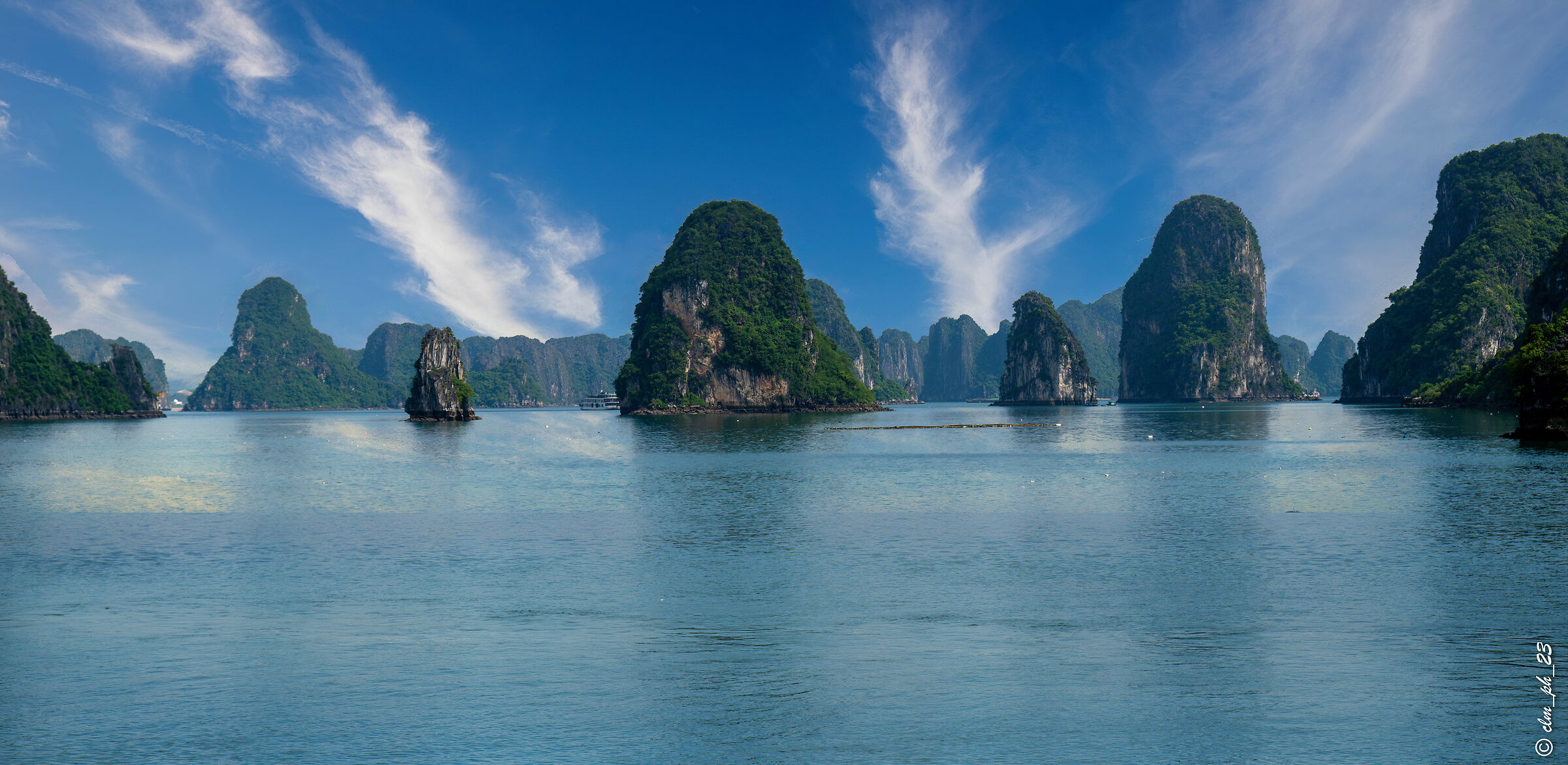 Ha Long Bay