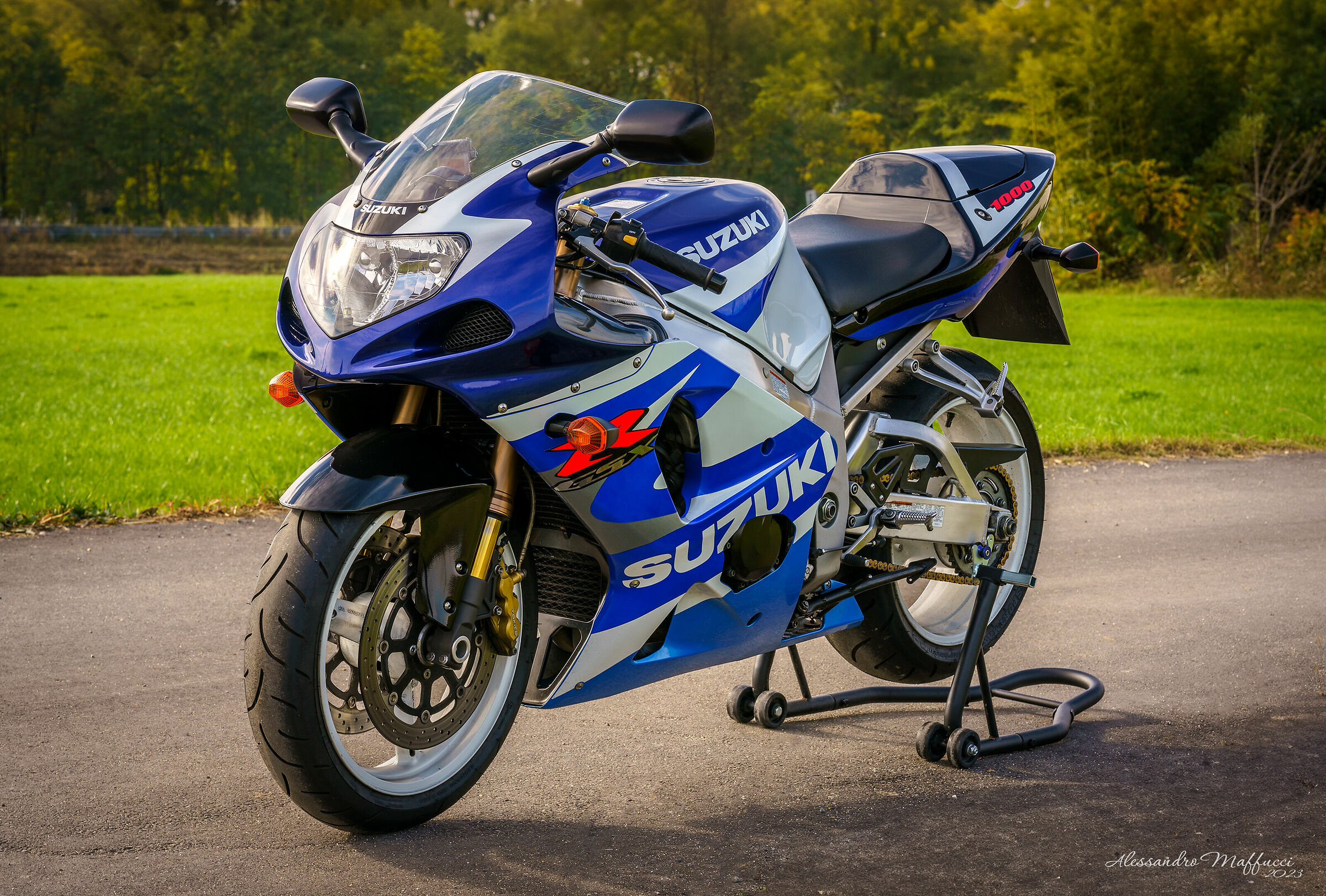 Sportive "analogiche"... Suzuki gsx-r 1000 K1 del ...