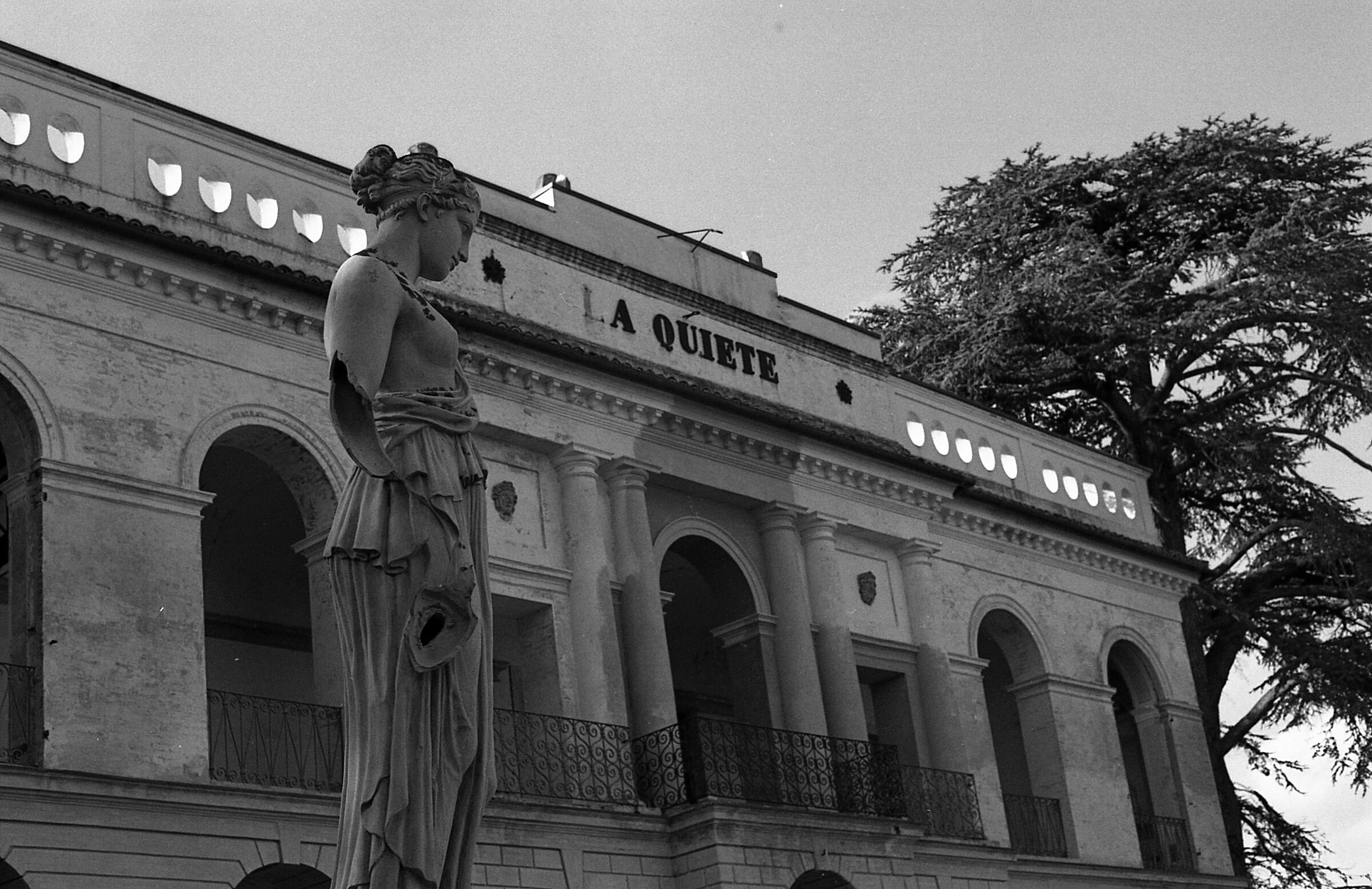 Nikon F3 Villa Quiete