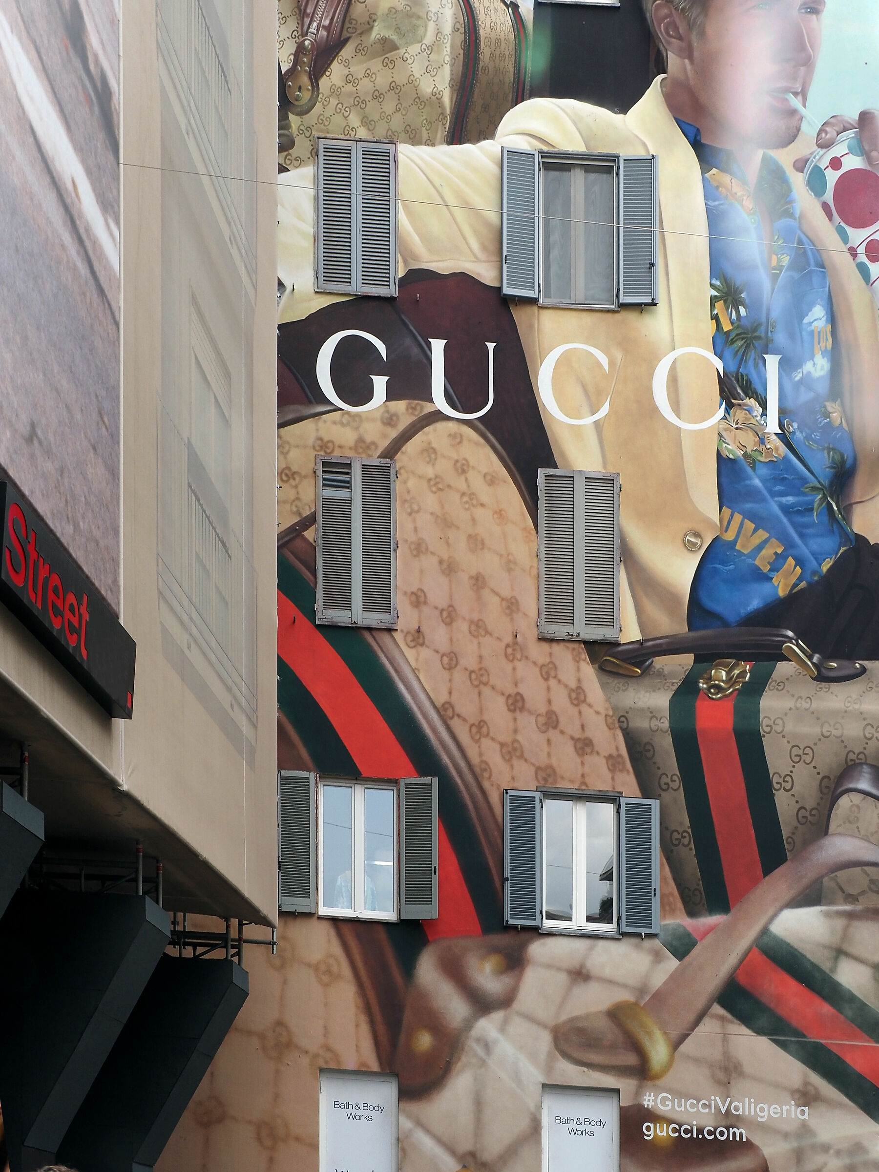 Gucci street