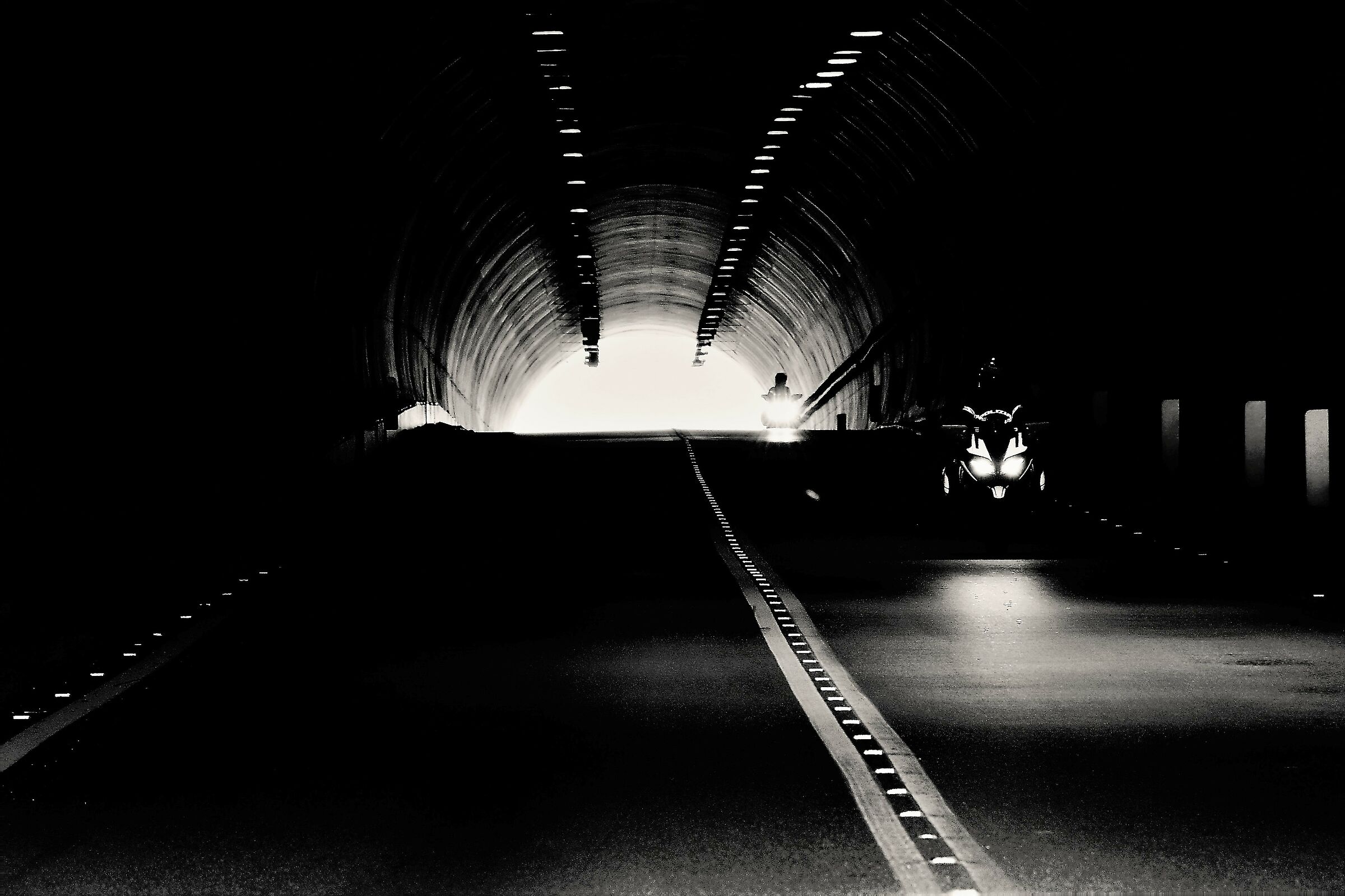 Fear in the tunnel..