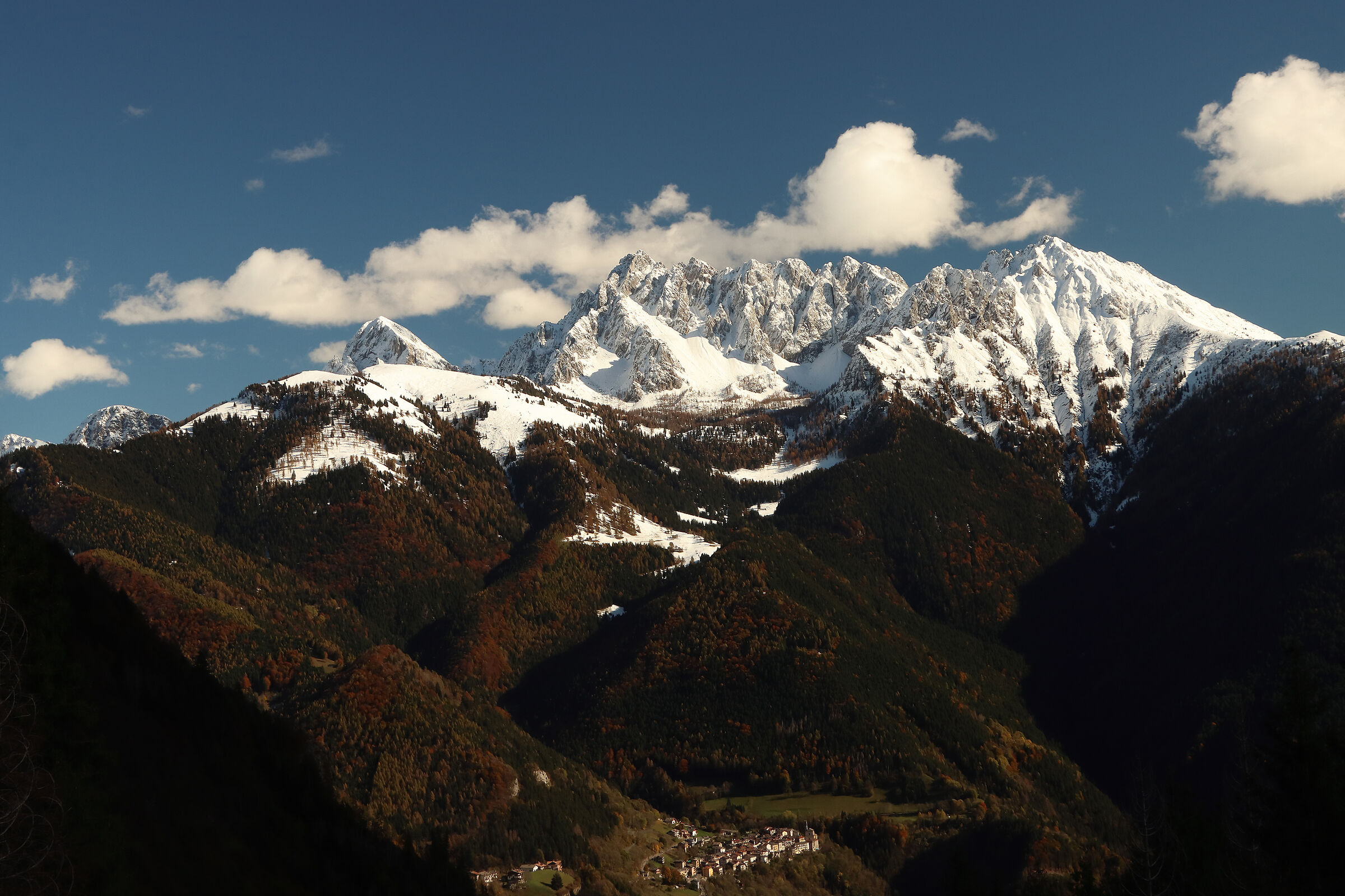 Azzone, villaggio scalvino