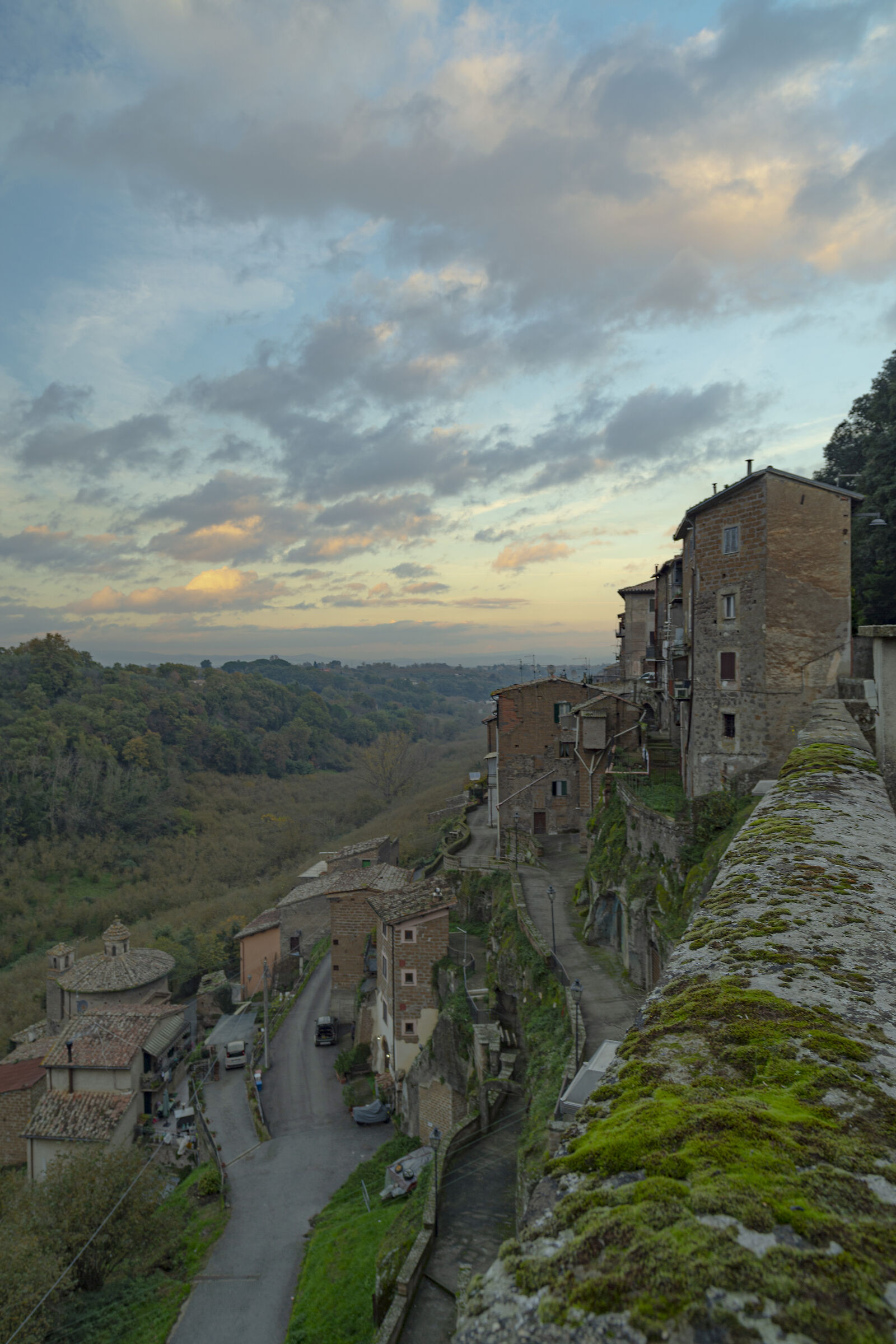 vista della vallata nord verso il tevere di vignanello