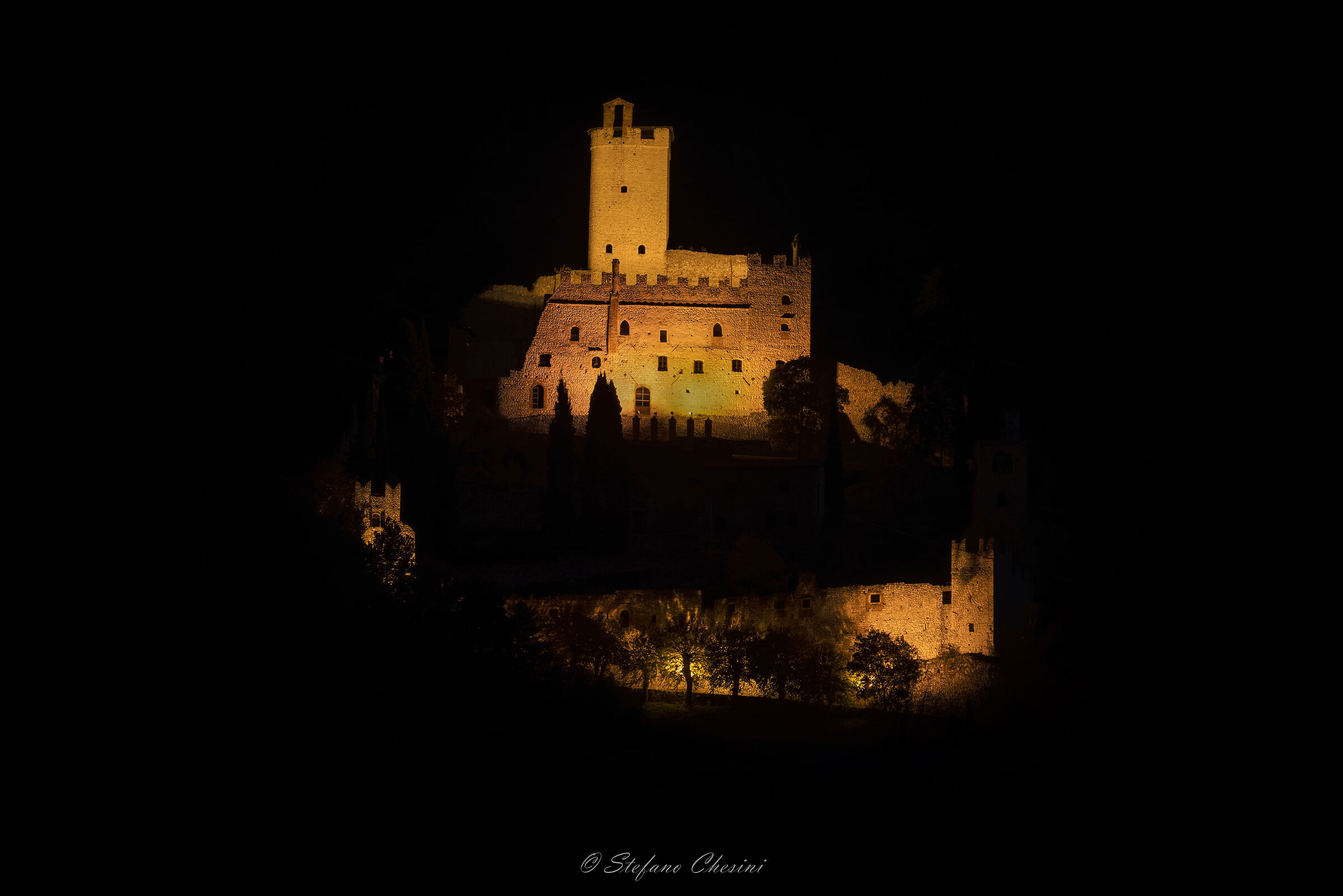 Castello di Avio by night