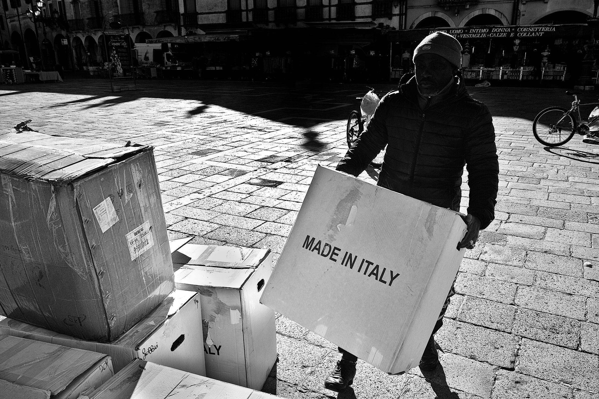 2023 - giorno di mercato