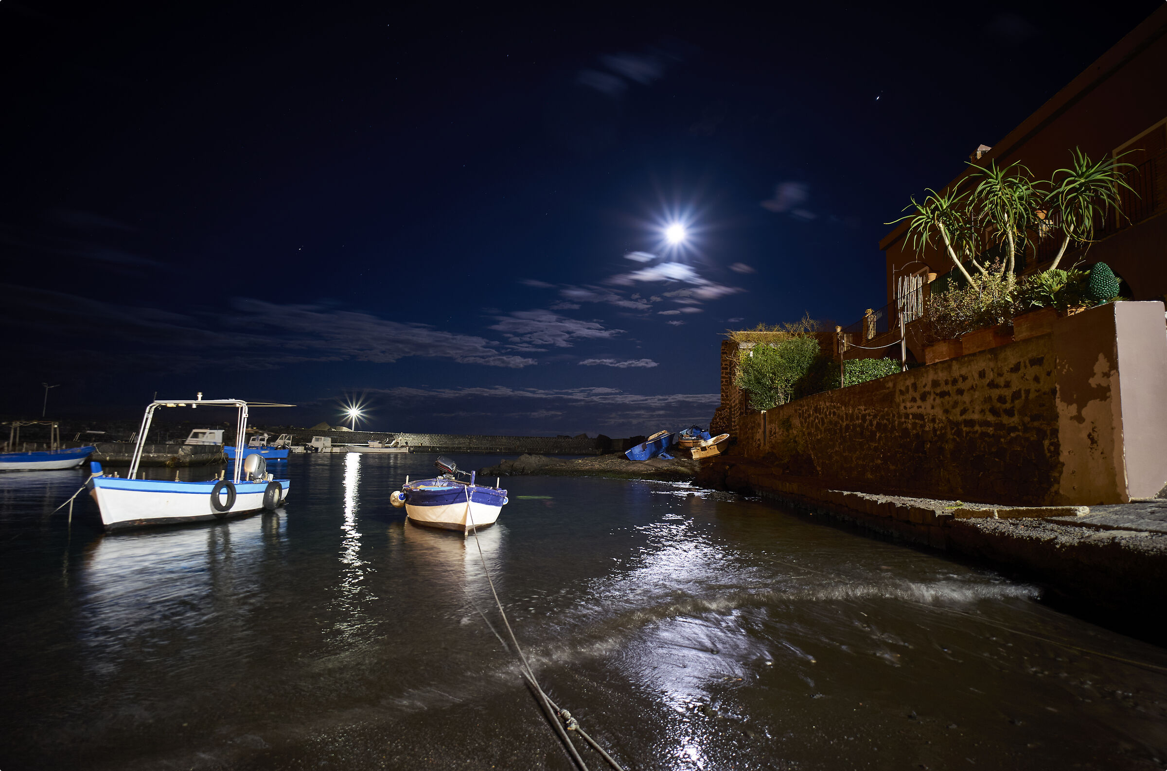 Full moon in Pozzillo
