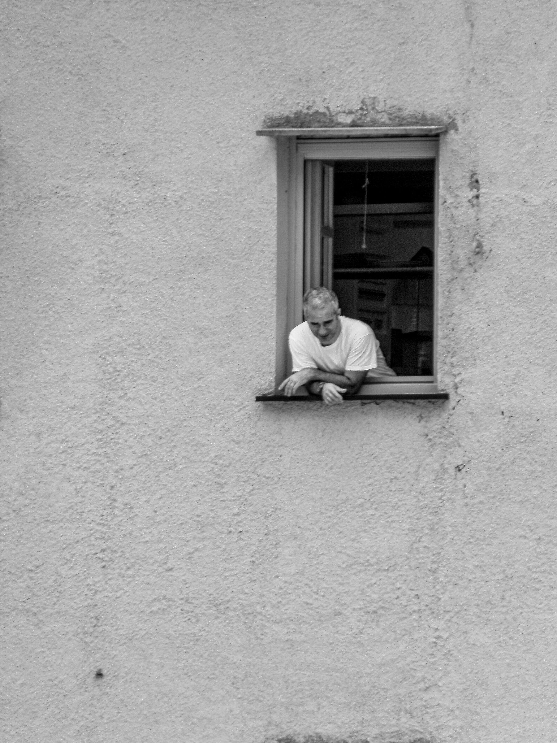 Cosa succede lì sotto?