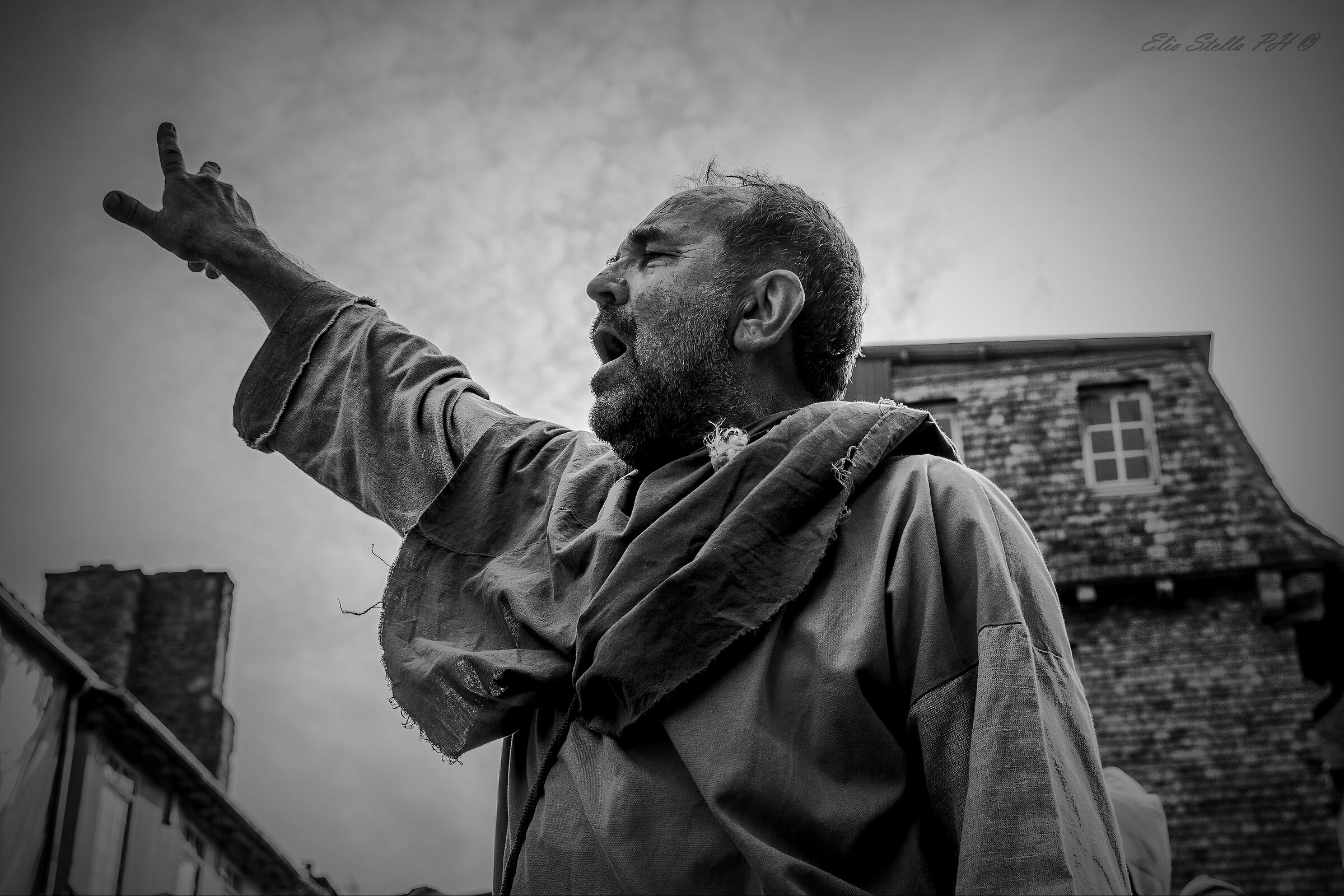 Medieval festival in Dinan FR 3