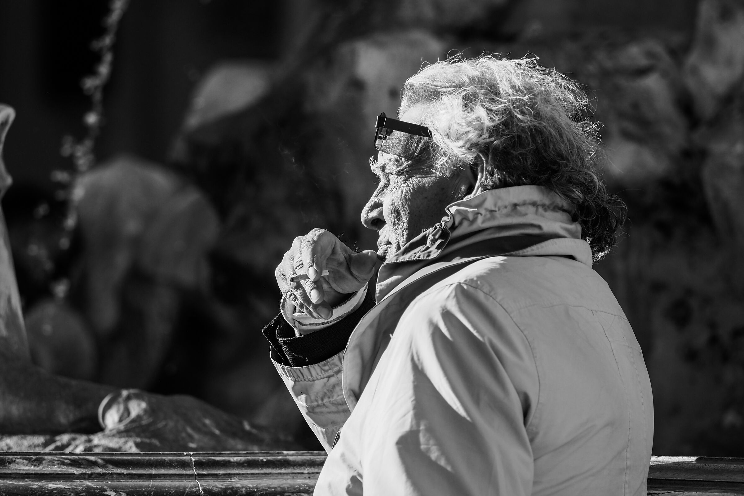 Scrutando il Pantheon...