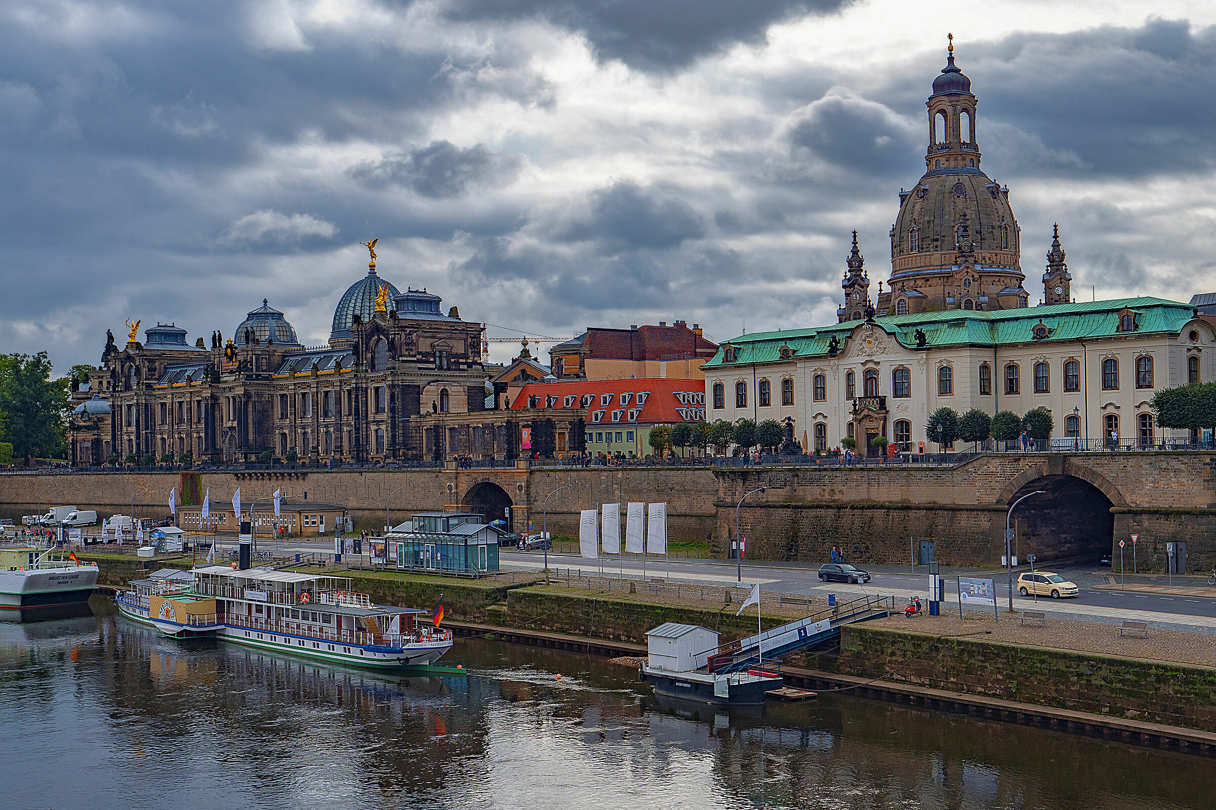Lungo l' Elba - Dresda