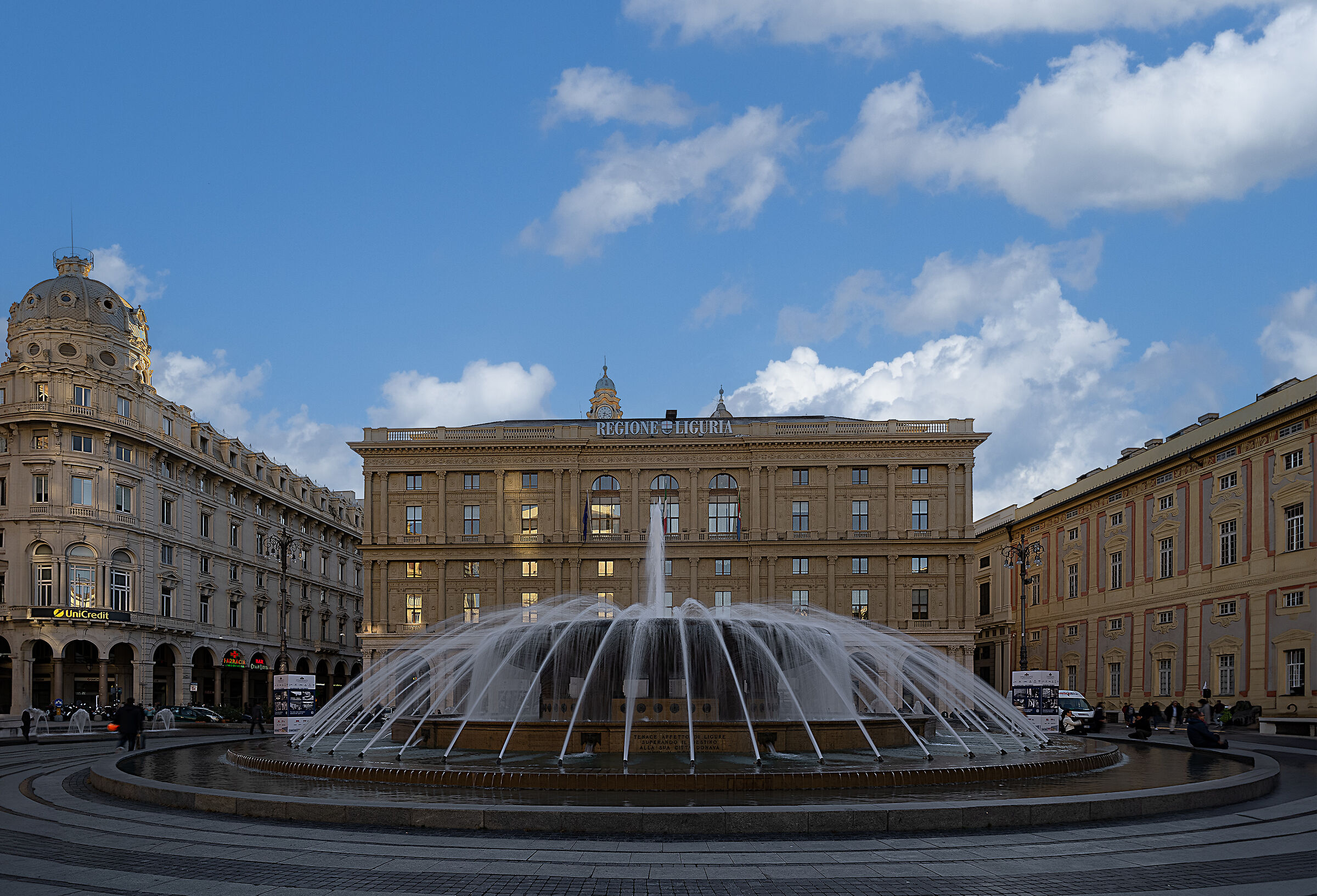 Genoa - Piazza De Ferrari - Palazzo della Regione