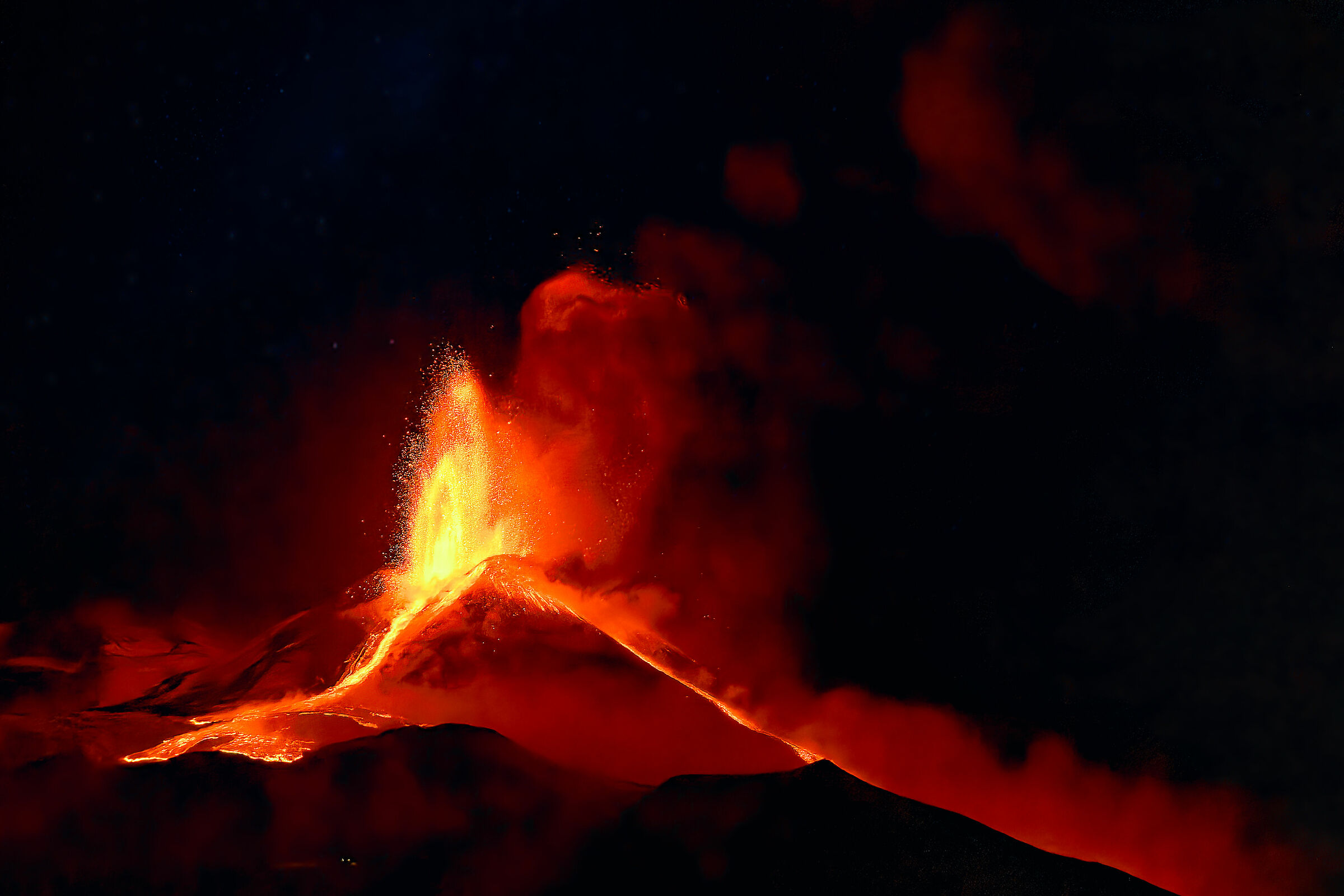 etna eruzione del 1-12-23