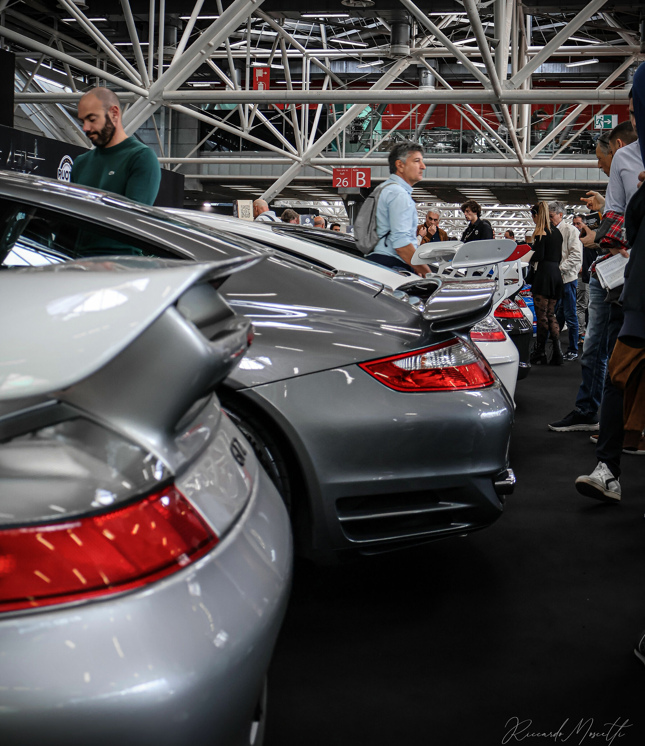 Porsche 911 side by side
