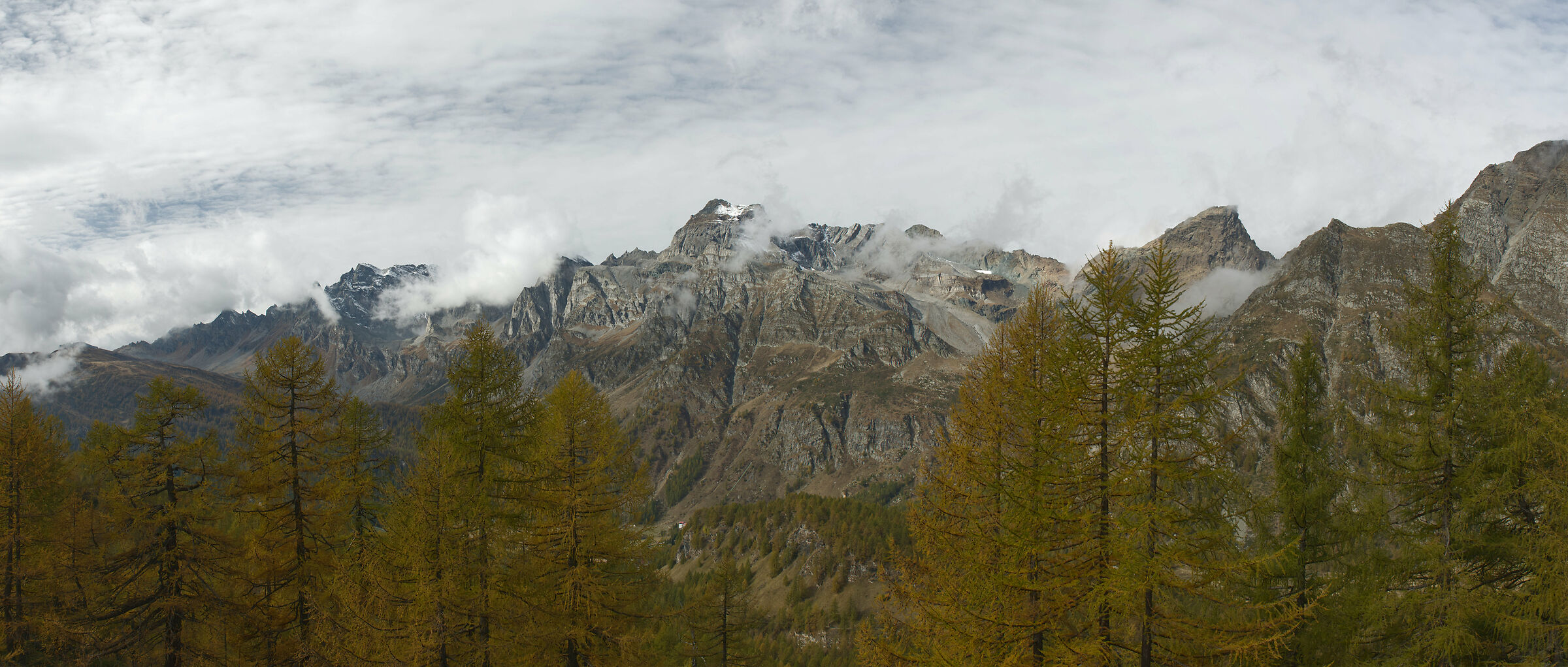 Alpe Devero-Alpe Sangiatto-laghetto superiore di Sangia