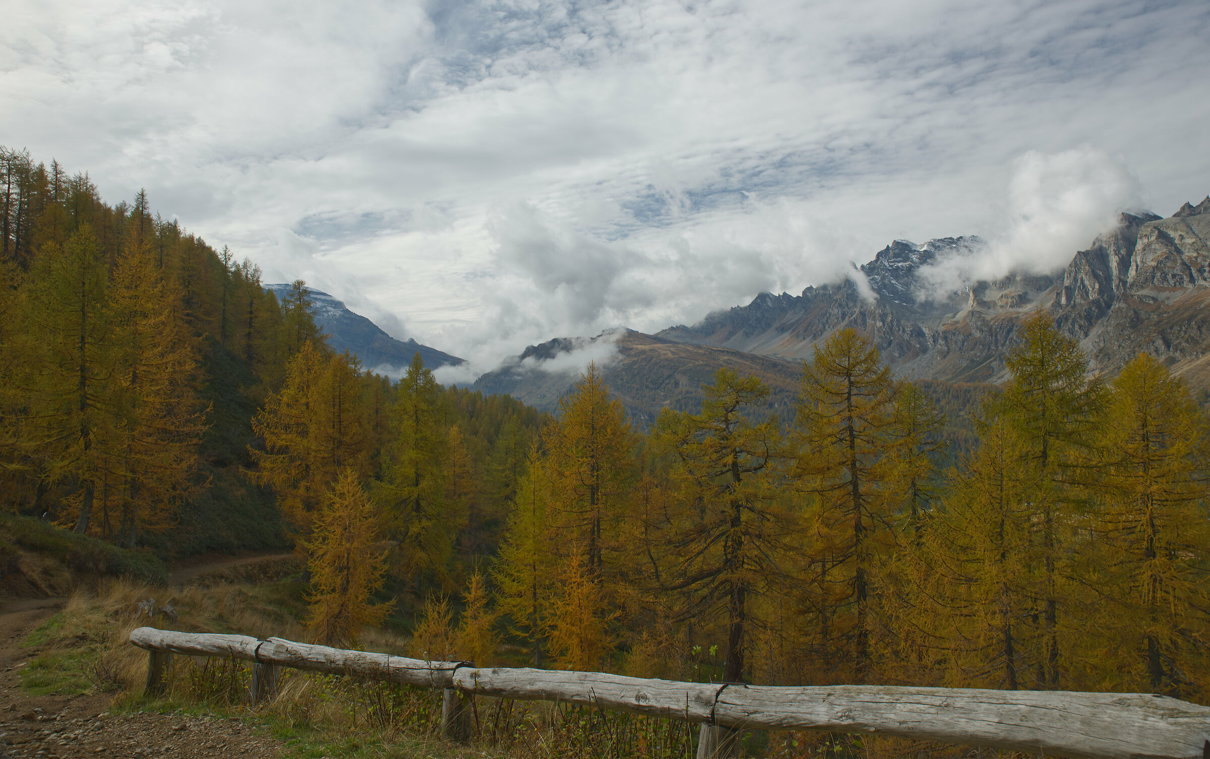 Alpe Devero-Alpe Sangiatto-laghetto superiore di Sangia