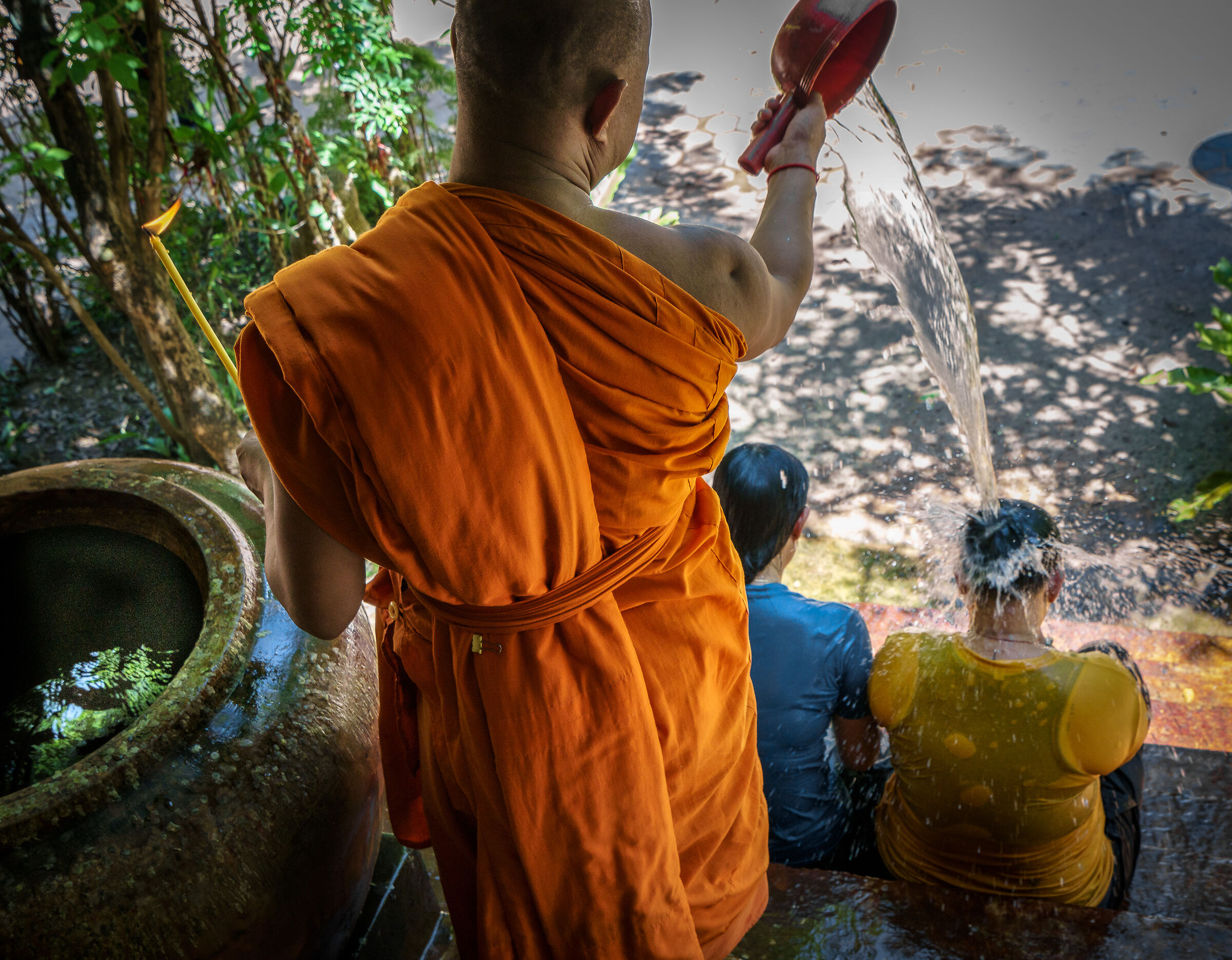 Cambogia - La benedizione al monastero buddista