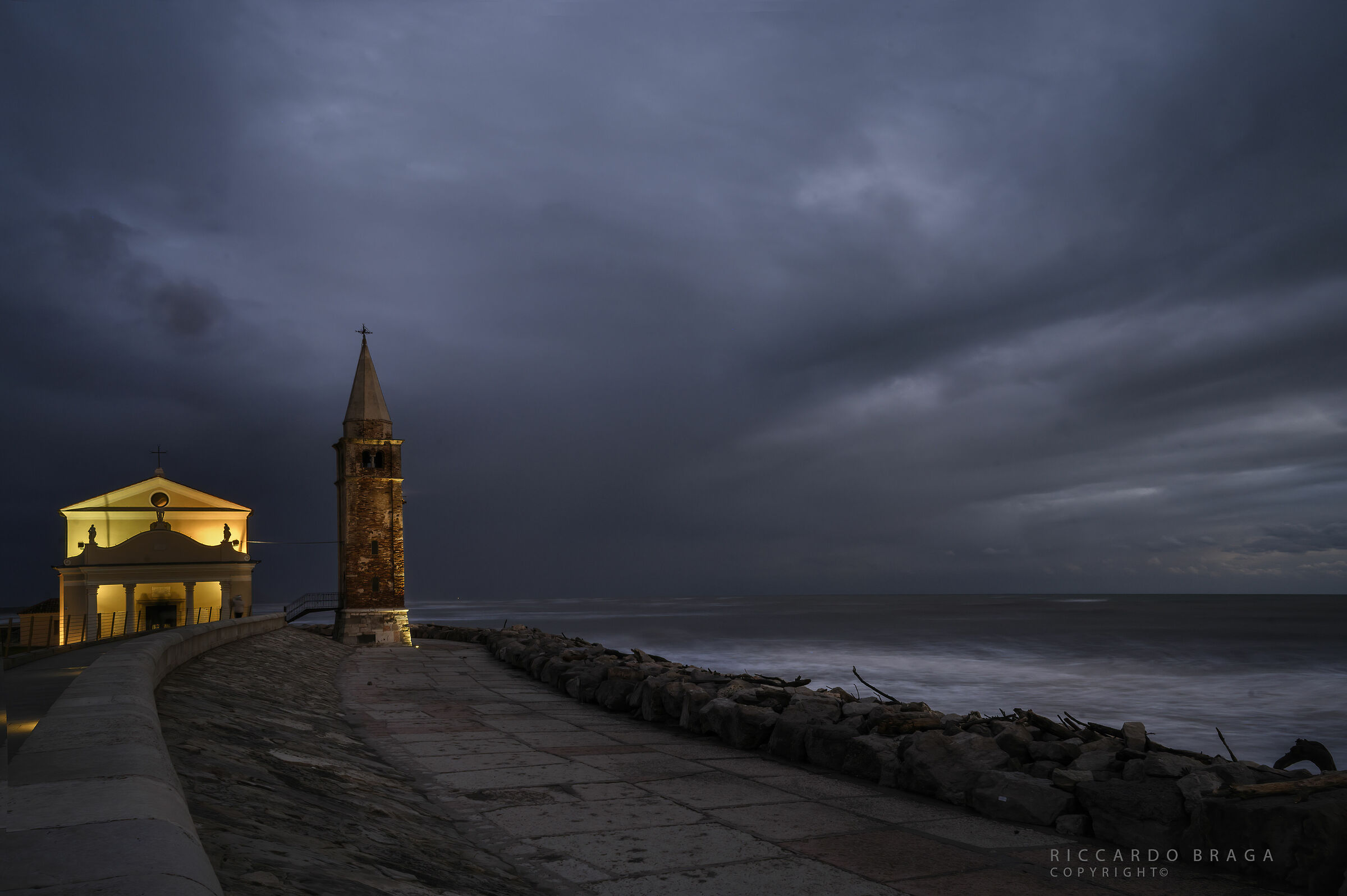 Caorle, chiesetta sul mare della Madonna dell'Angelo.