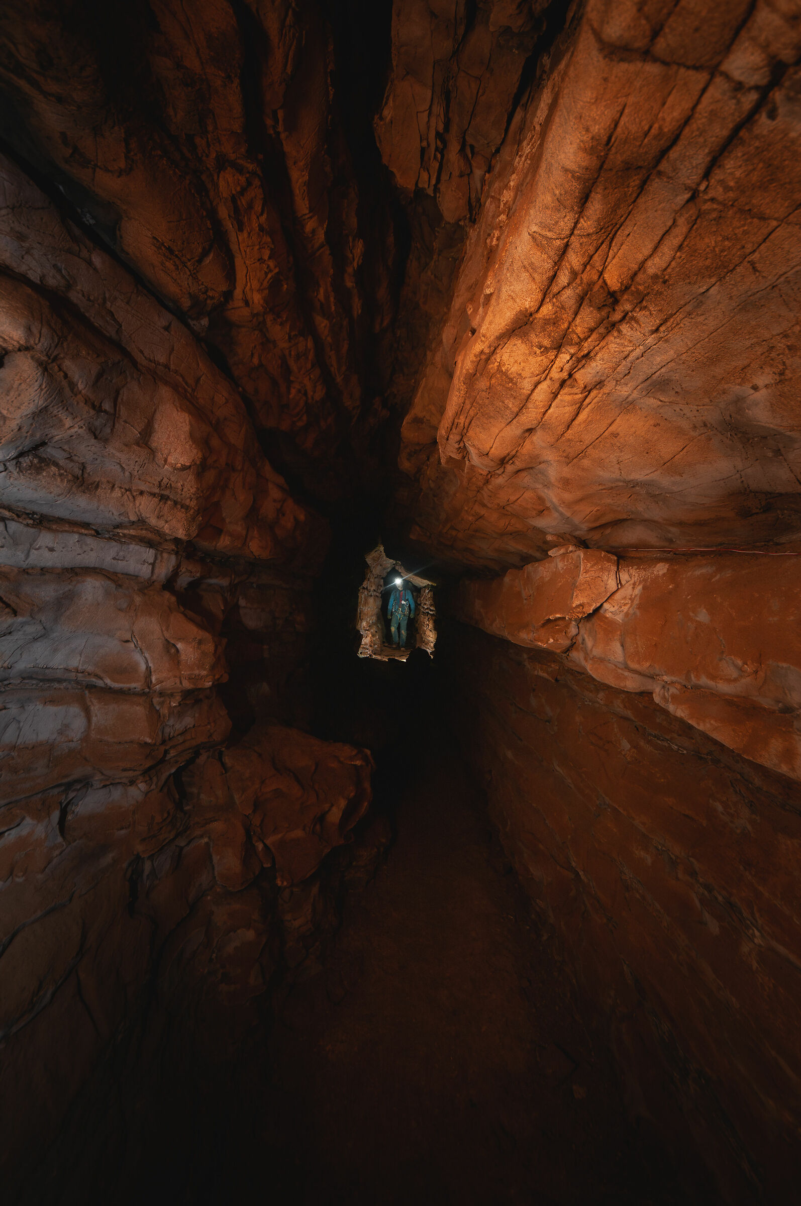 Bueno Fonteno Abyss - Segment of "Sempredritto" br...